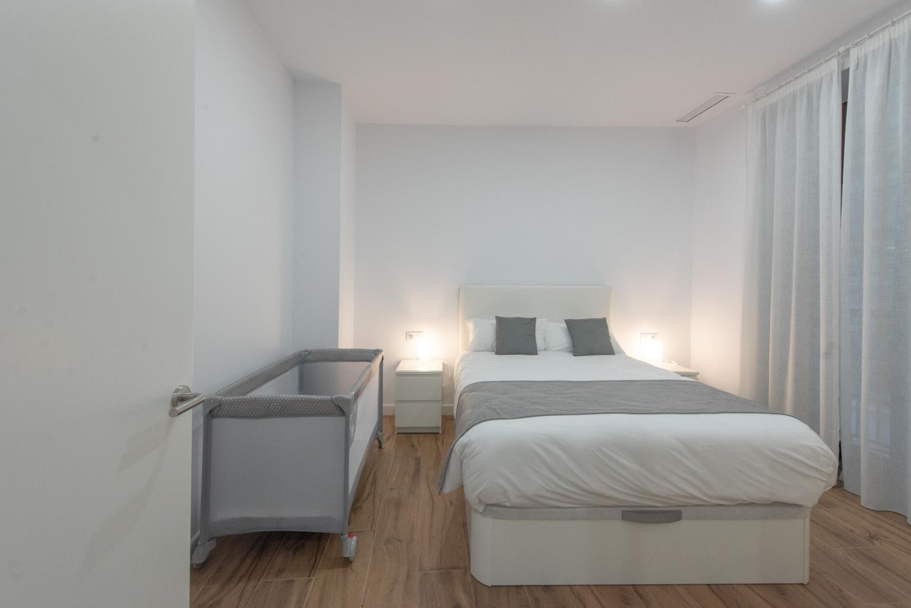 One-Bedroom Apartment - Photo 63