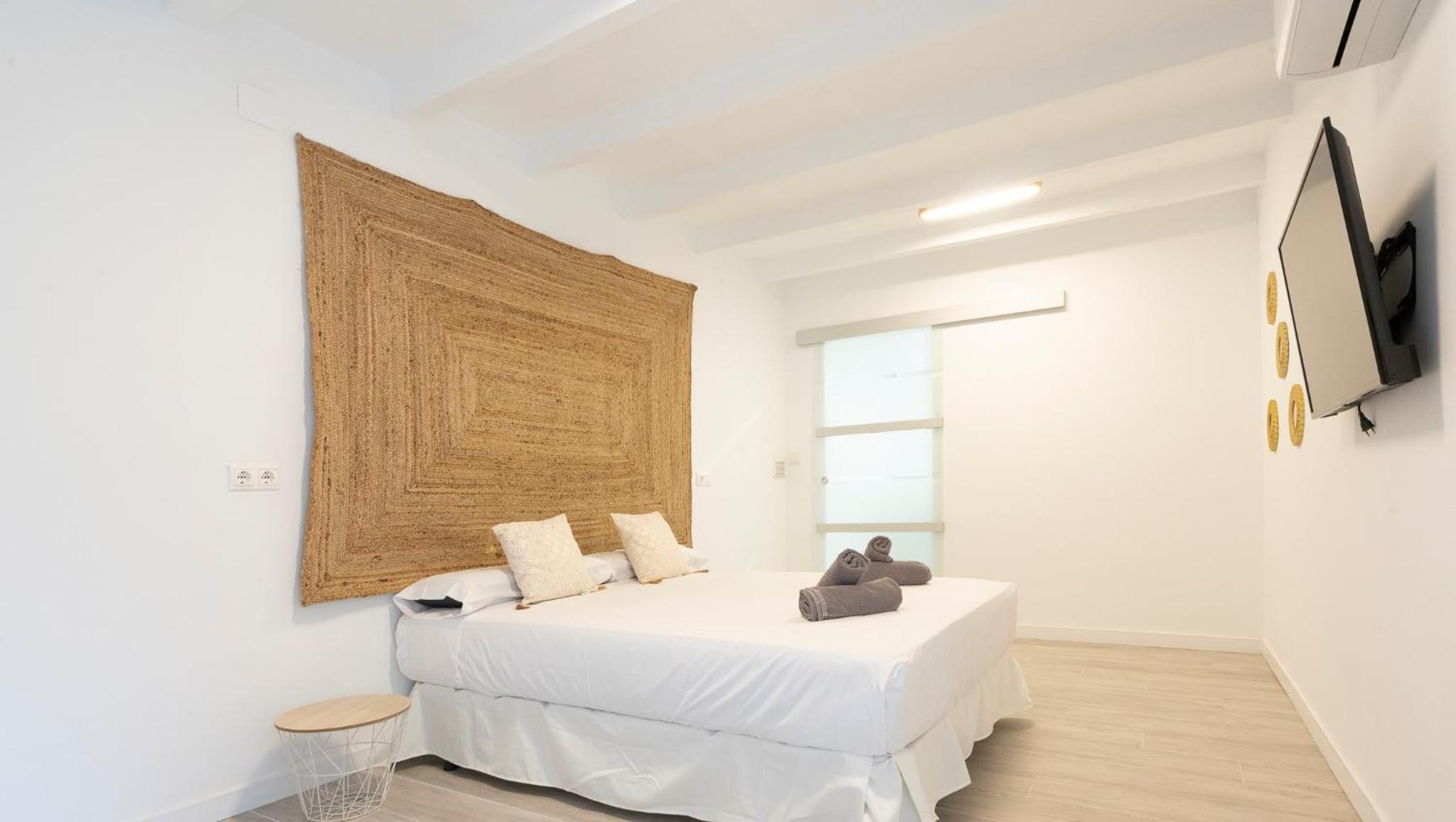 Double Room with Private Bathroom photo 3