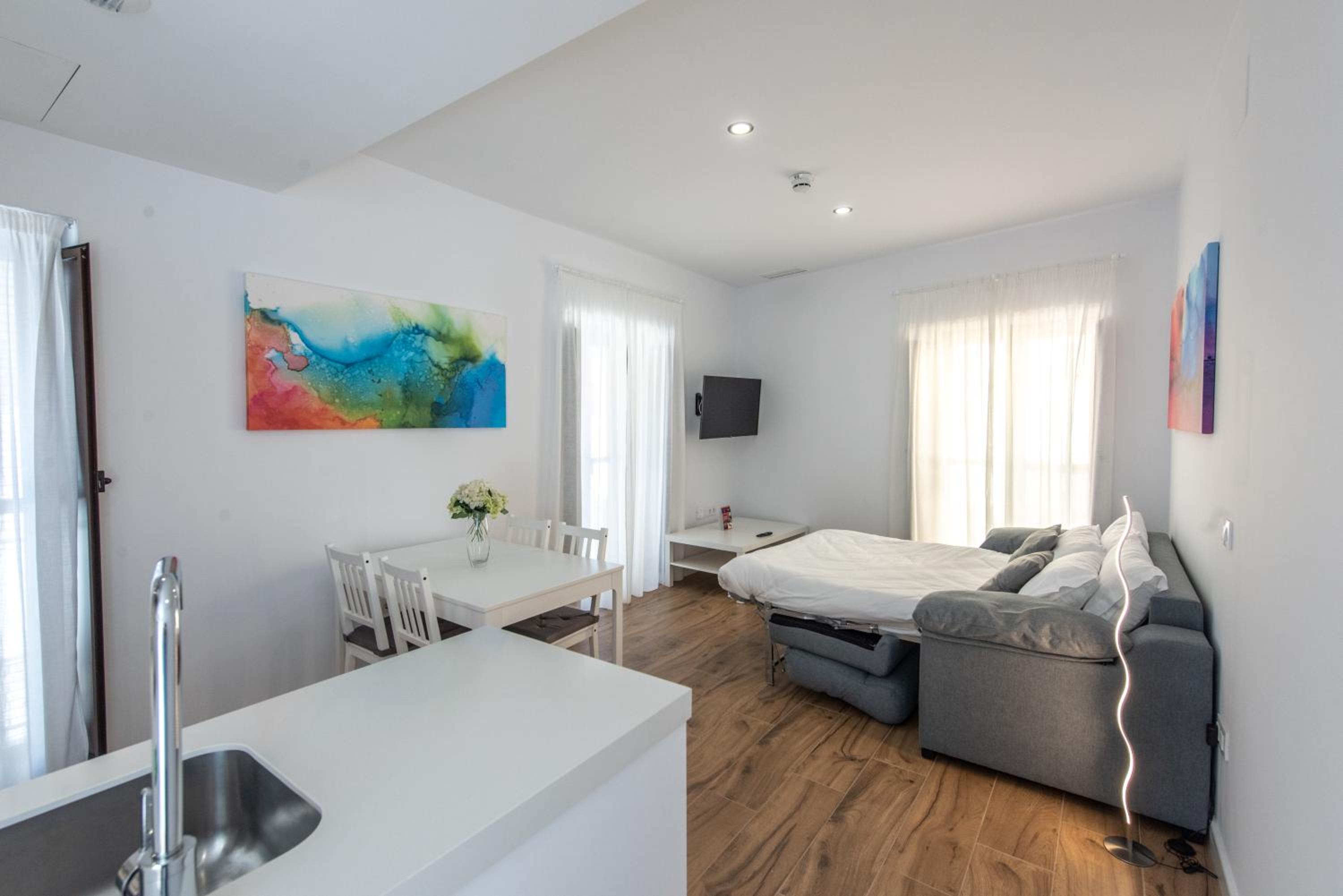 One-Bedroom Apartment - Photo 13