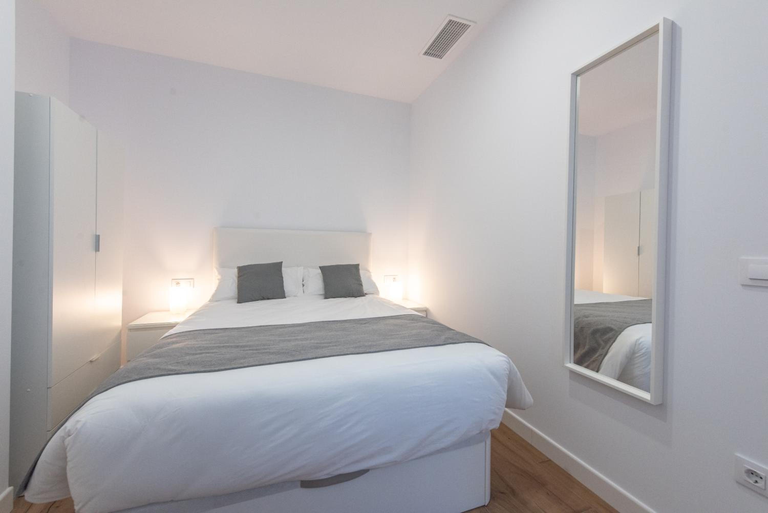 Two-Bedroom Apartment - Photo 27