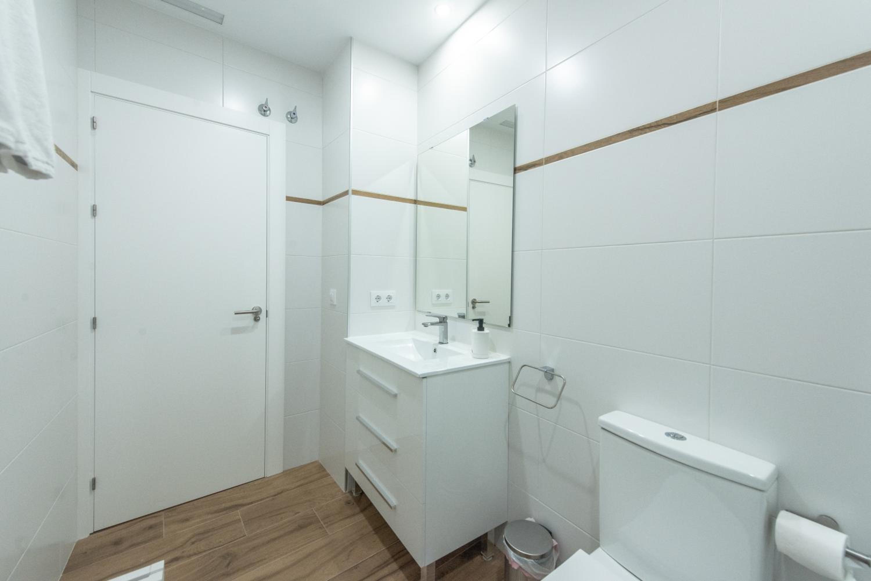 Two-Bedroom Apartment - Photo 34