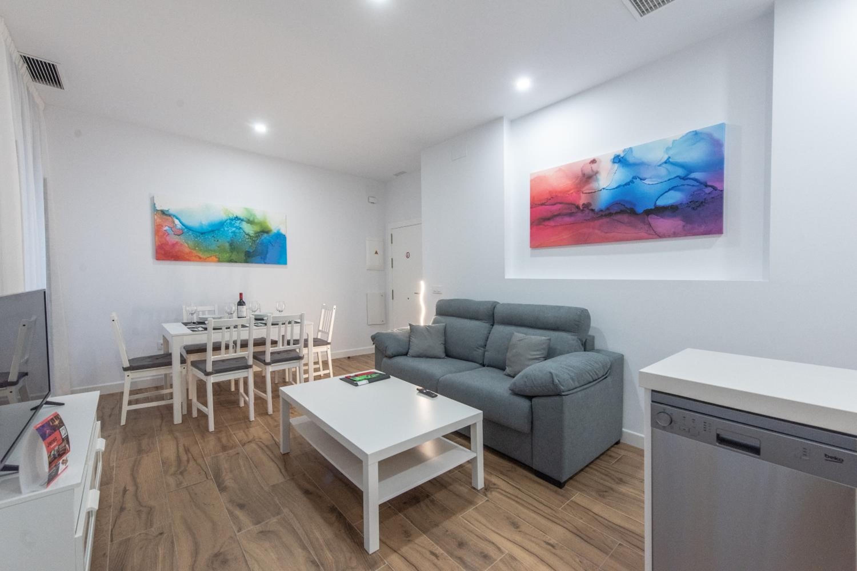 Two-Bedroom Apartment - Photo 36
