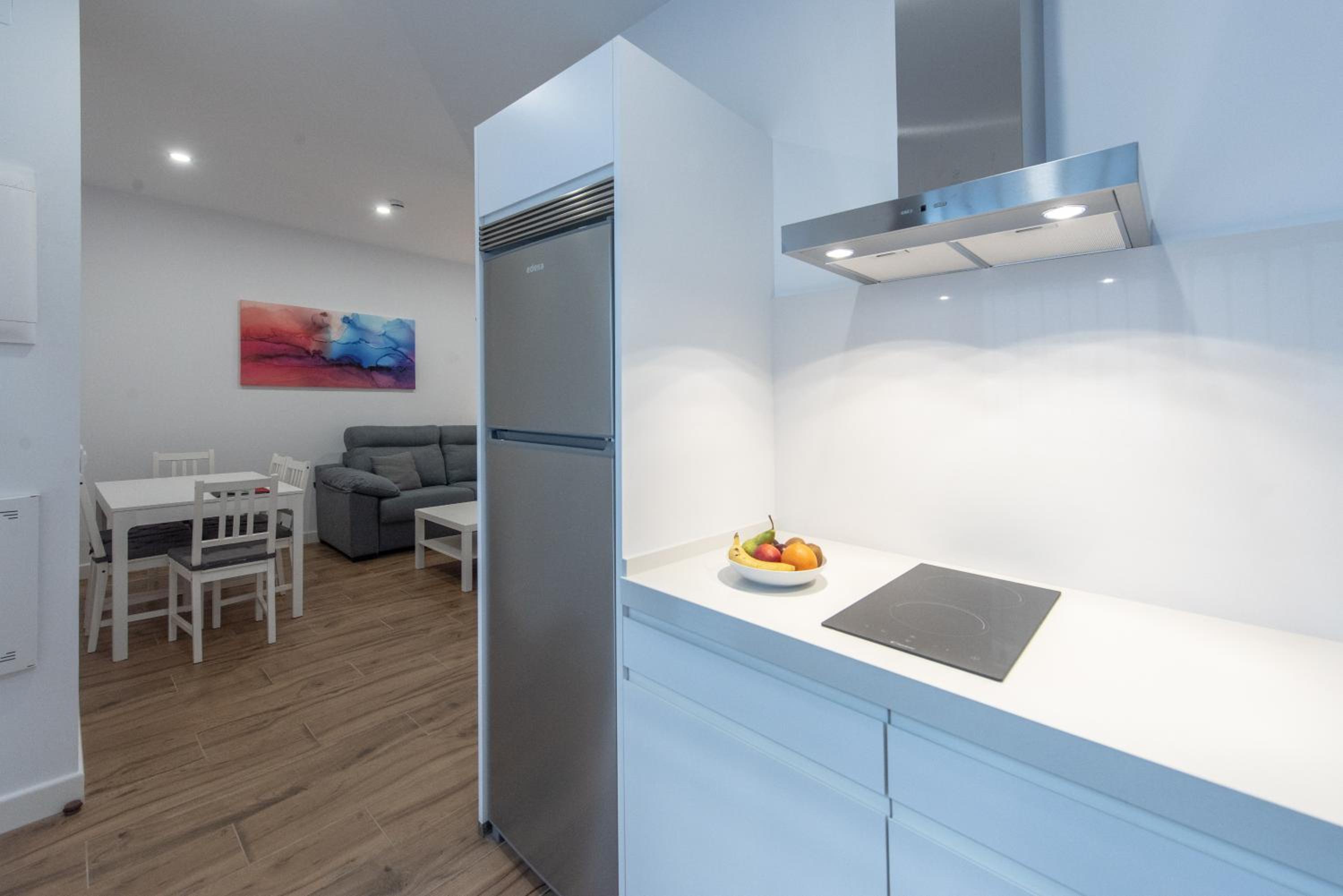 Two-Bedroom Apartment - Photo 38