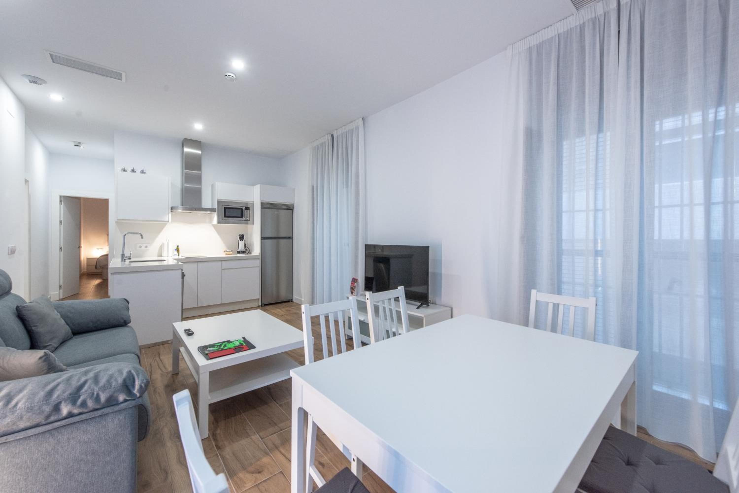 Two-Bedroom Apartment - Photo 42