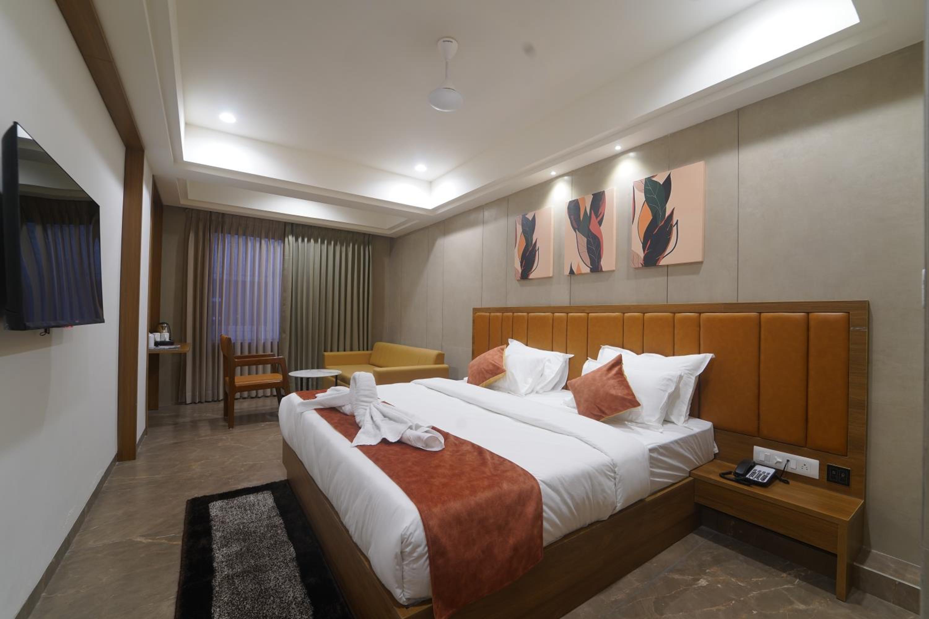 Deluxe Double Room photo 2
