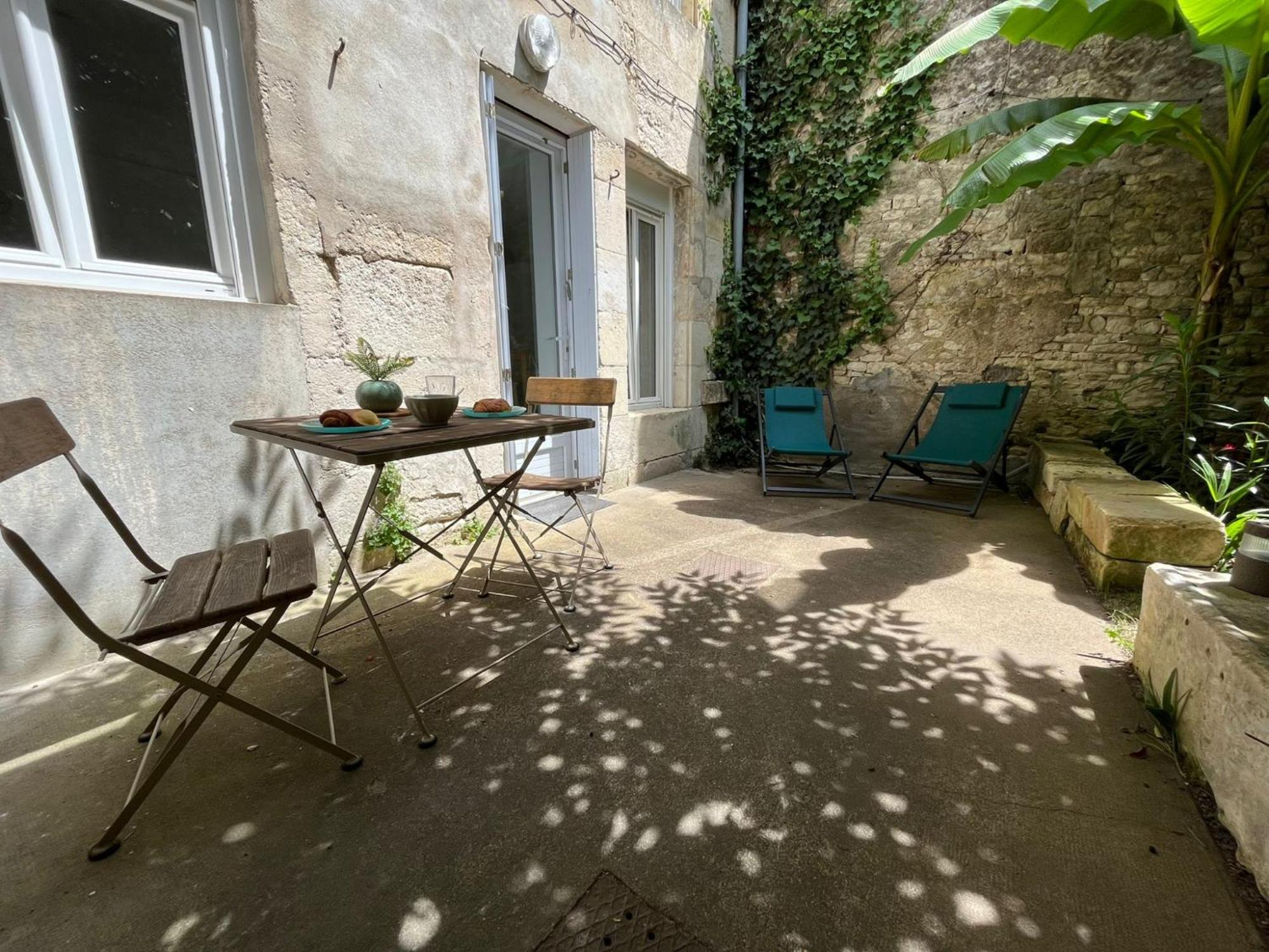Apartment with Garden View photo 3