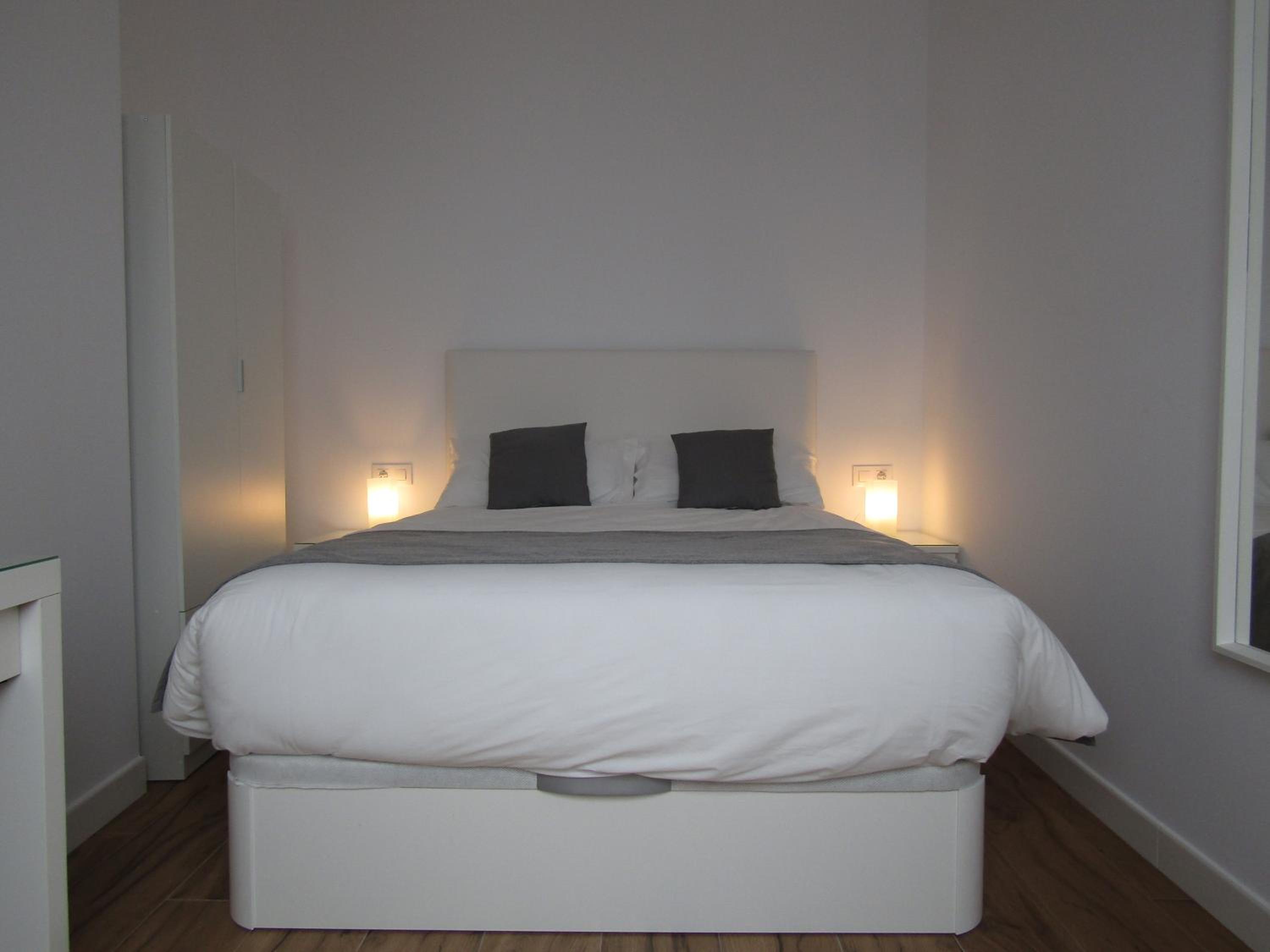 Two-Bedroom Apartment - Photo 52