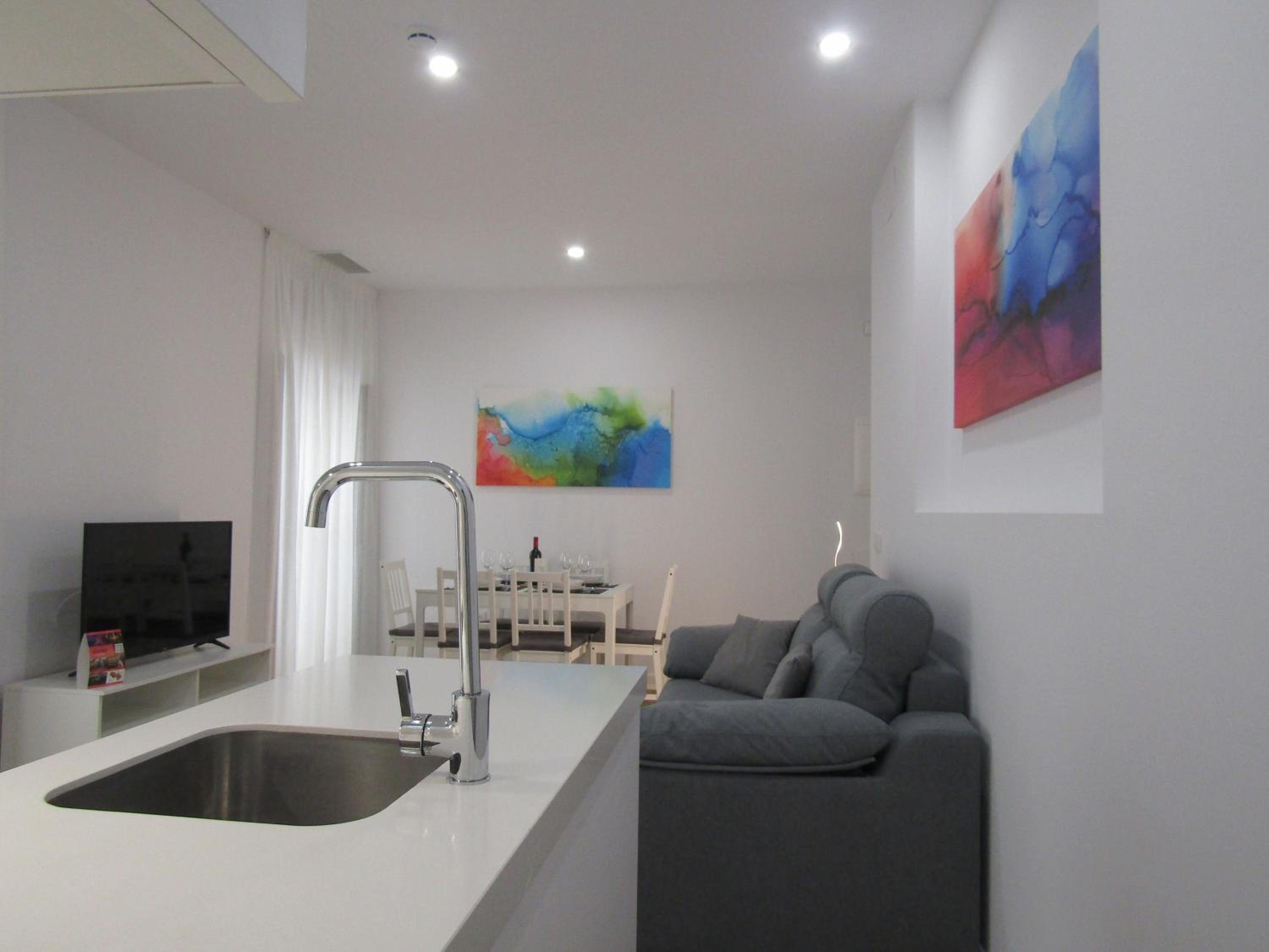 Two-Bedroom Apartment - Photo 17