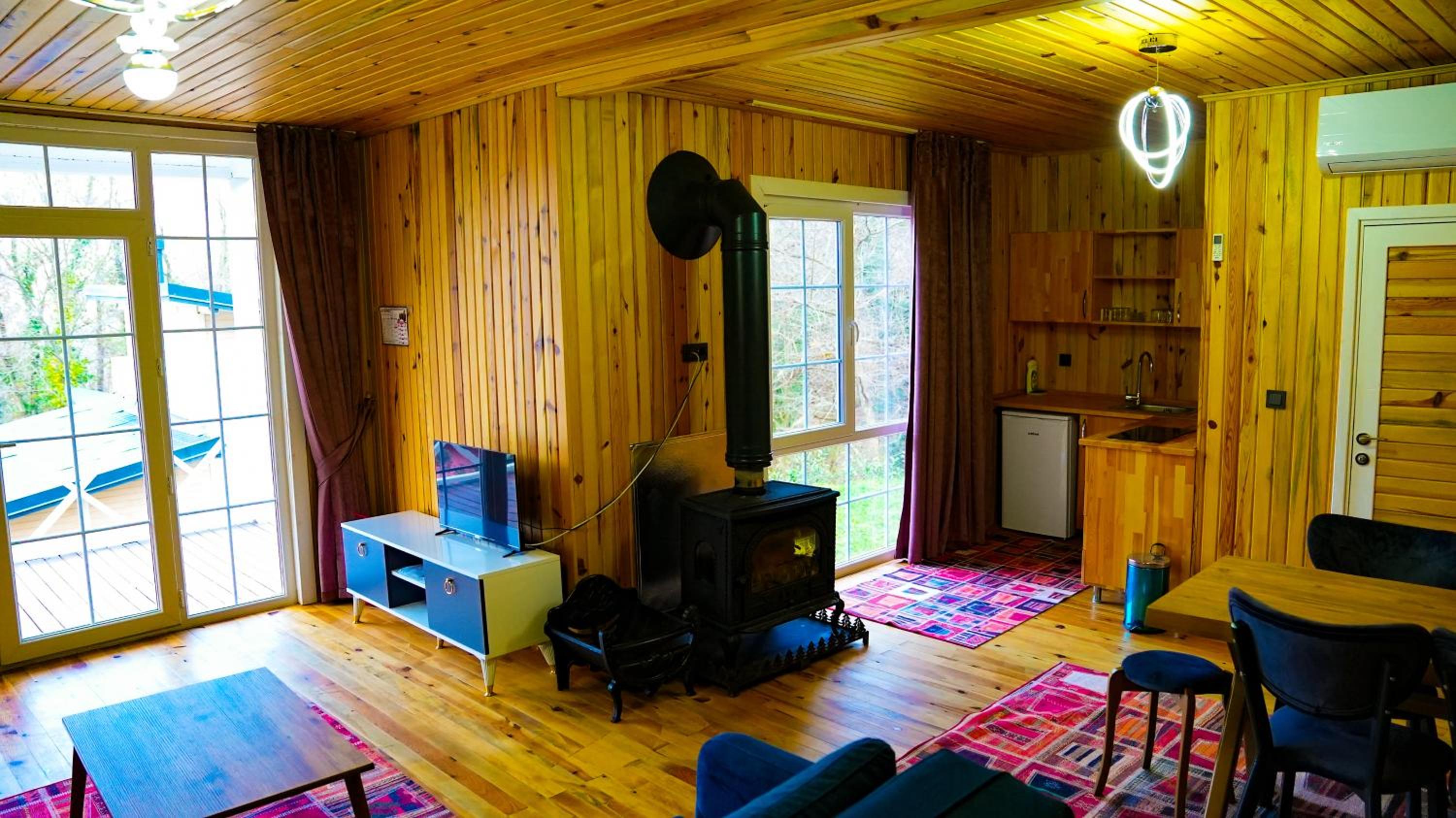 Superior Chalet