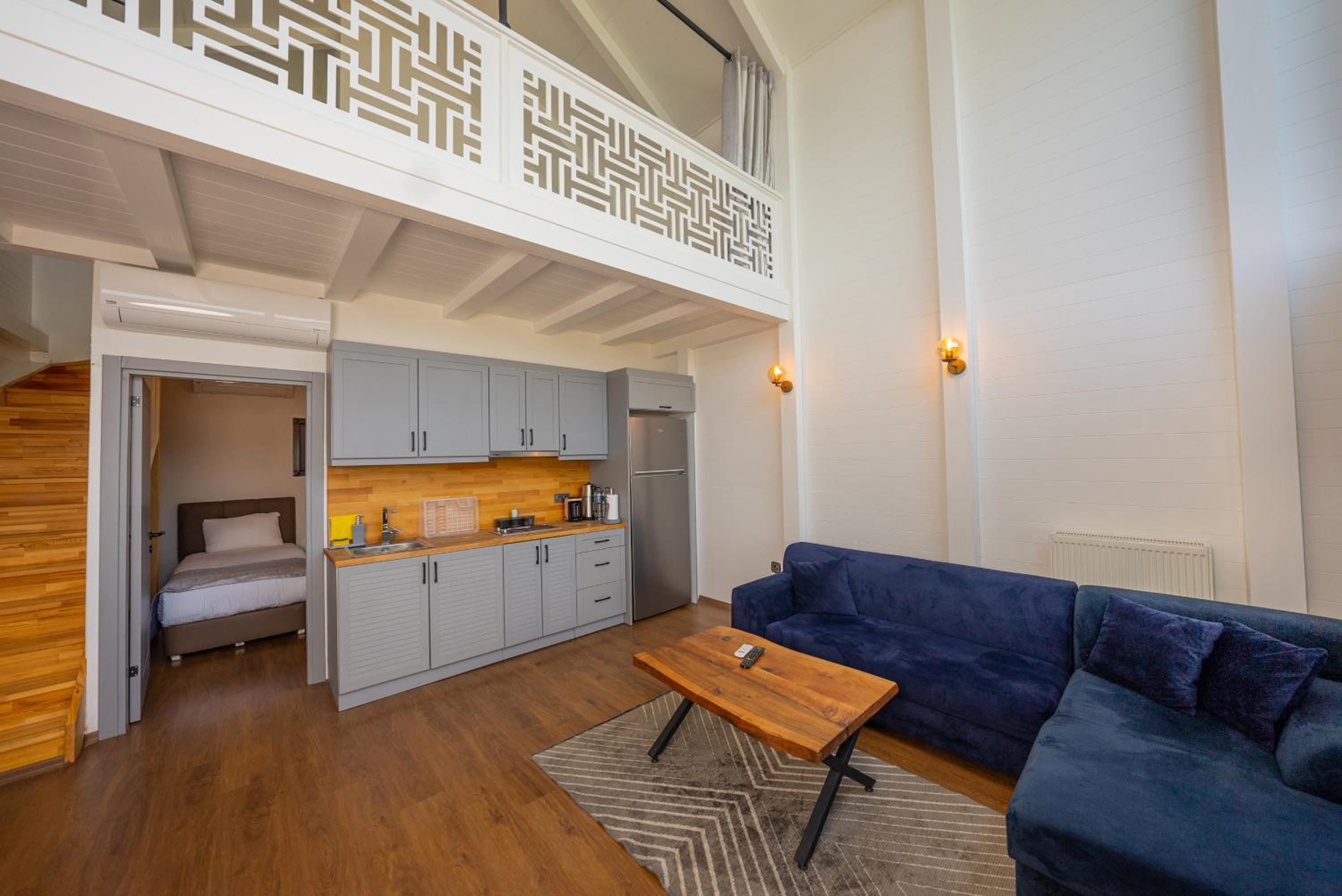 Quadruple Room with Mountain View - Photo 4