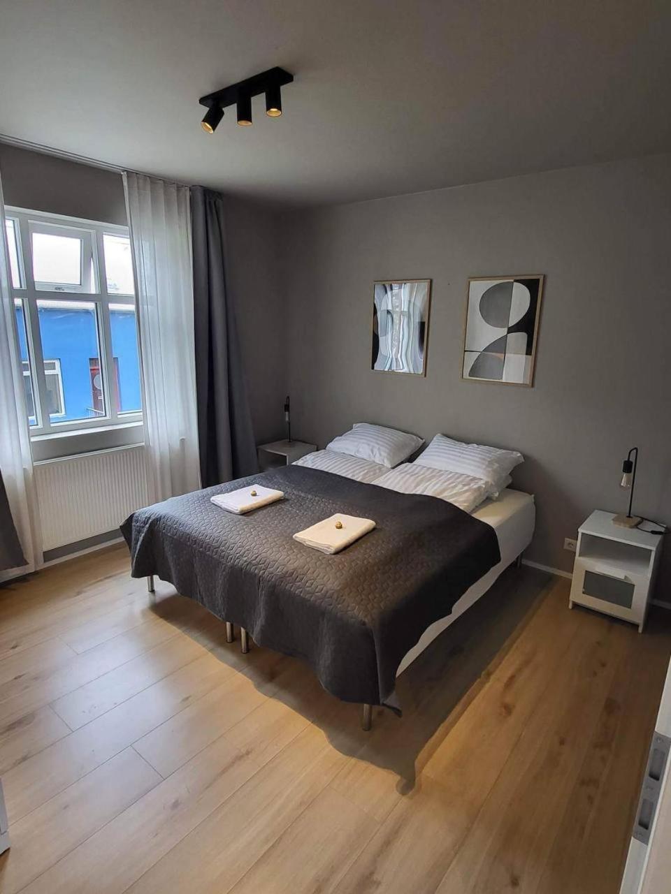 One-Bedroom Apartment - Photo 13