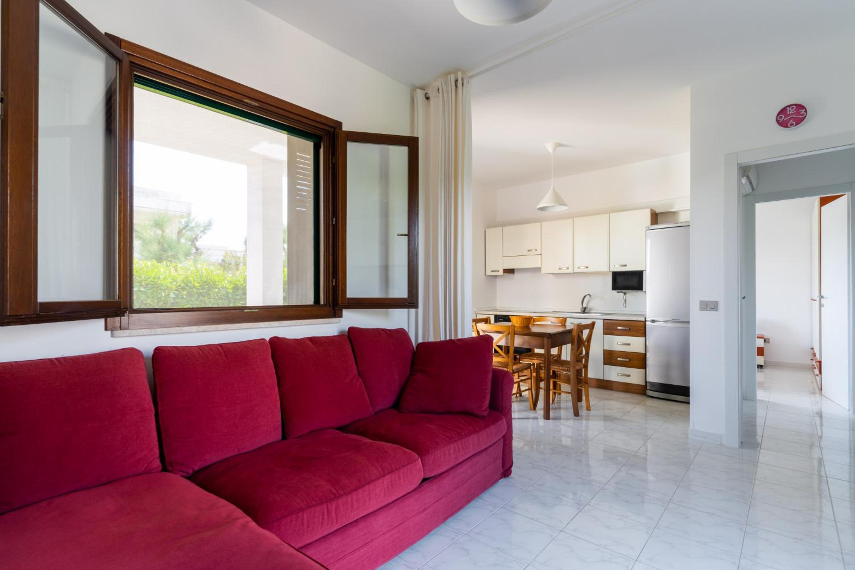 One-Bedroom House photo 1