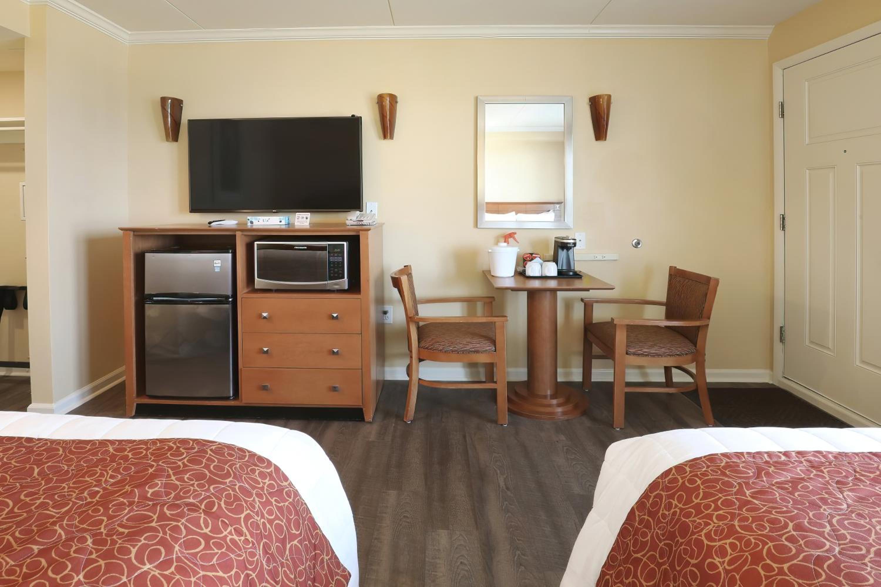 Standard Quadruple Room photo 2