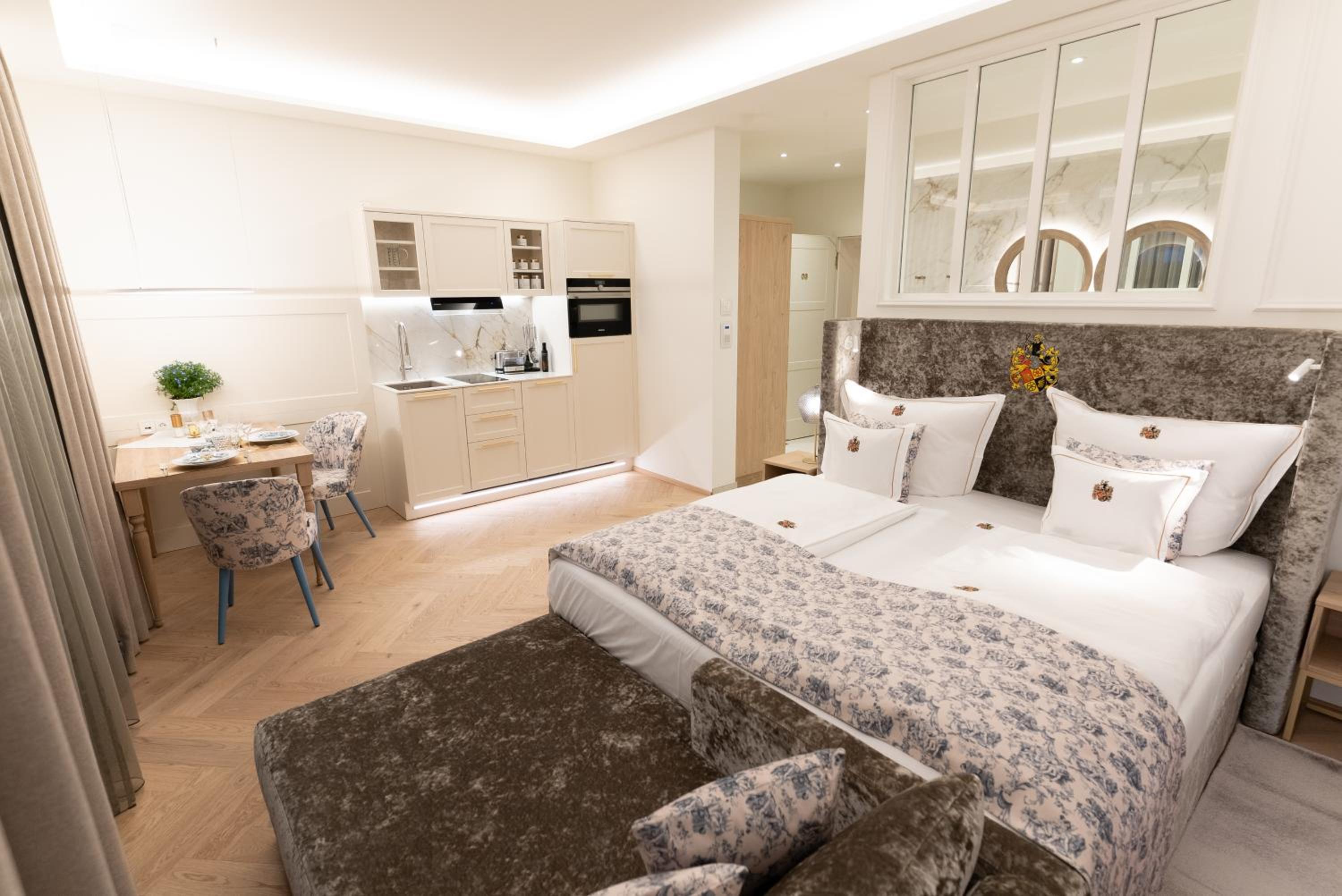 Doppelzimmer mit Balkon