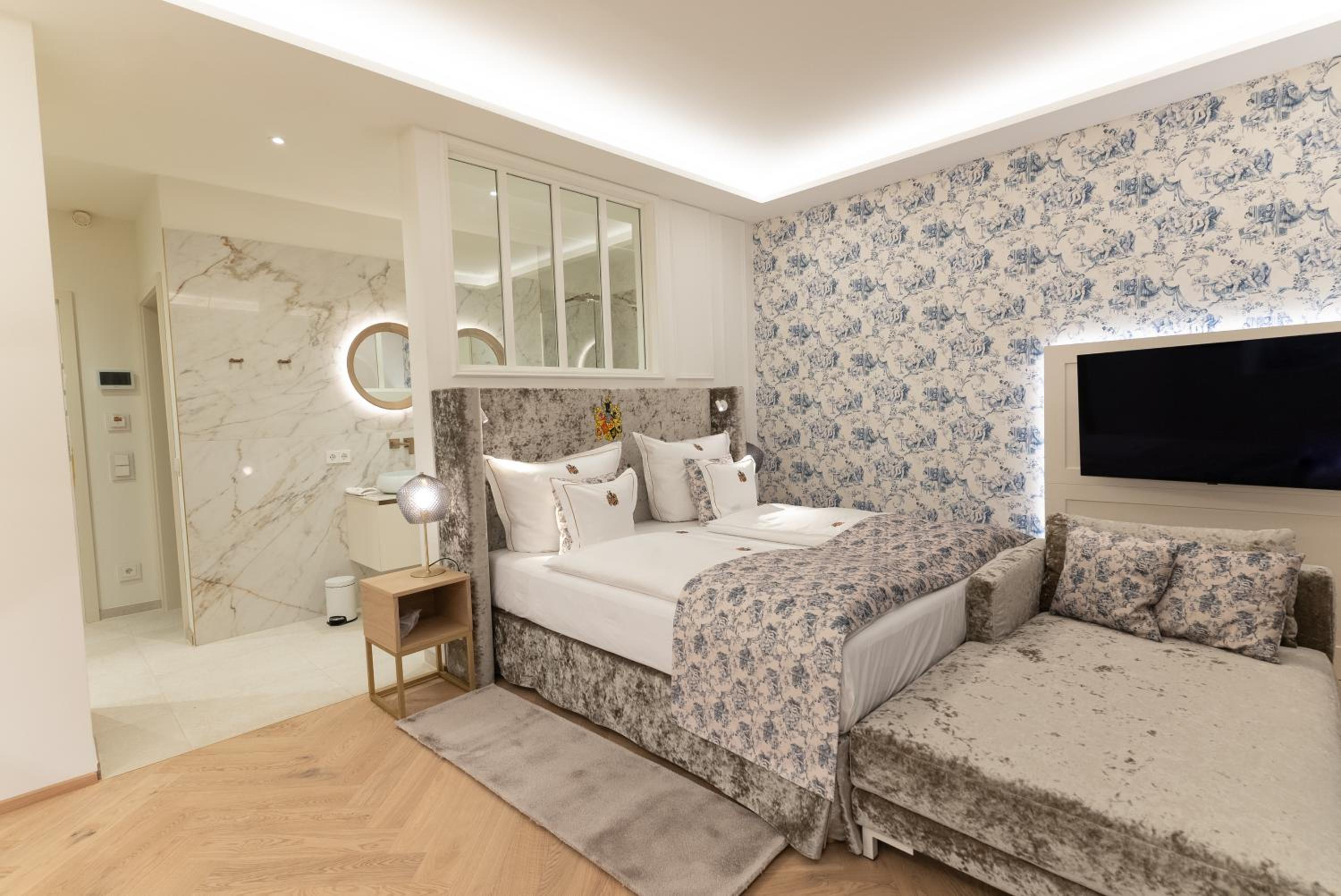 Doppelzimmer mit Balkon