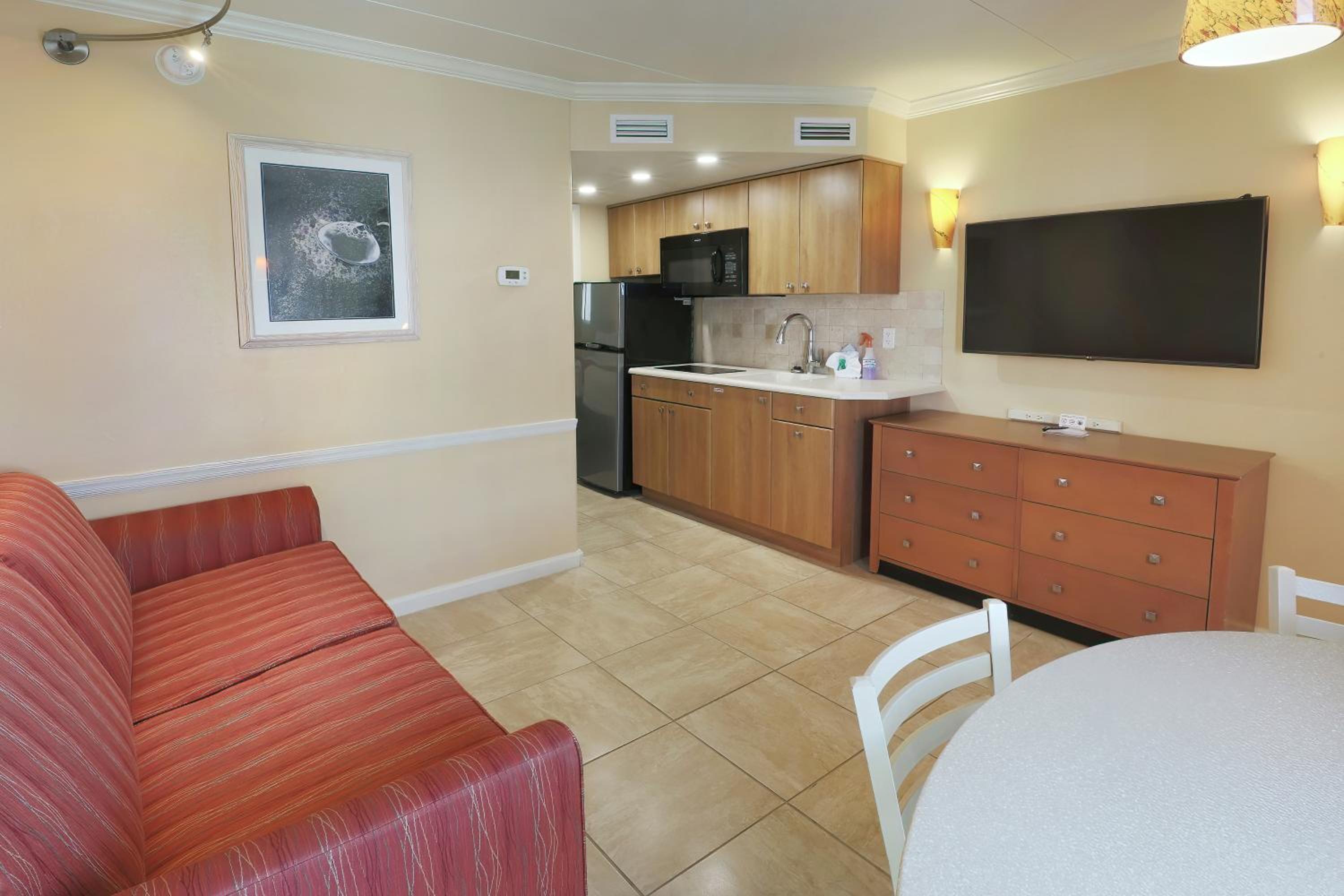 Suite with Pool View photo 2
