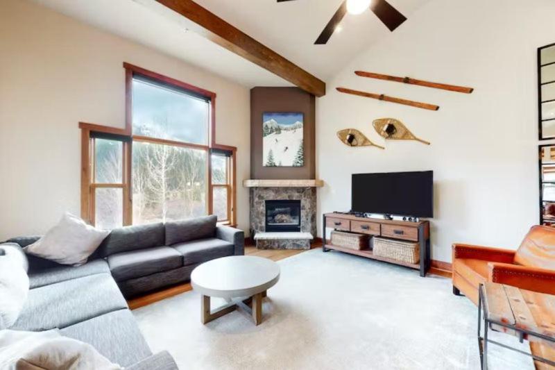 Four-Bedroom Vacation Home photo 1