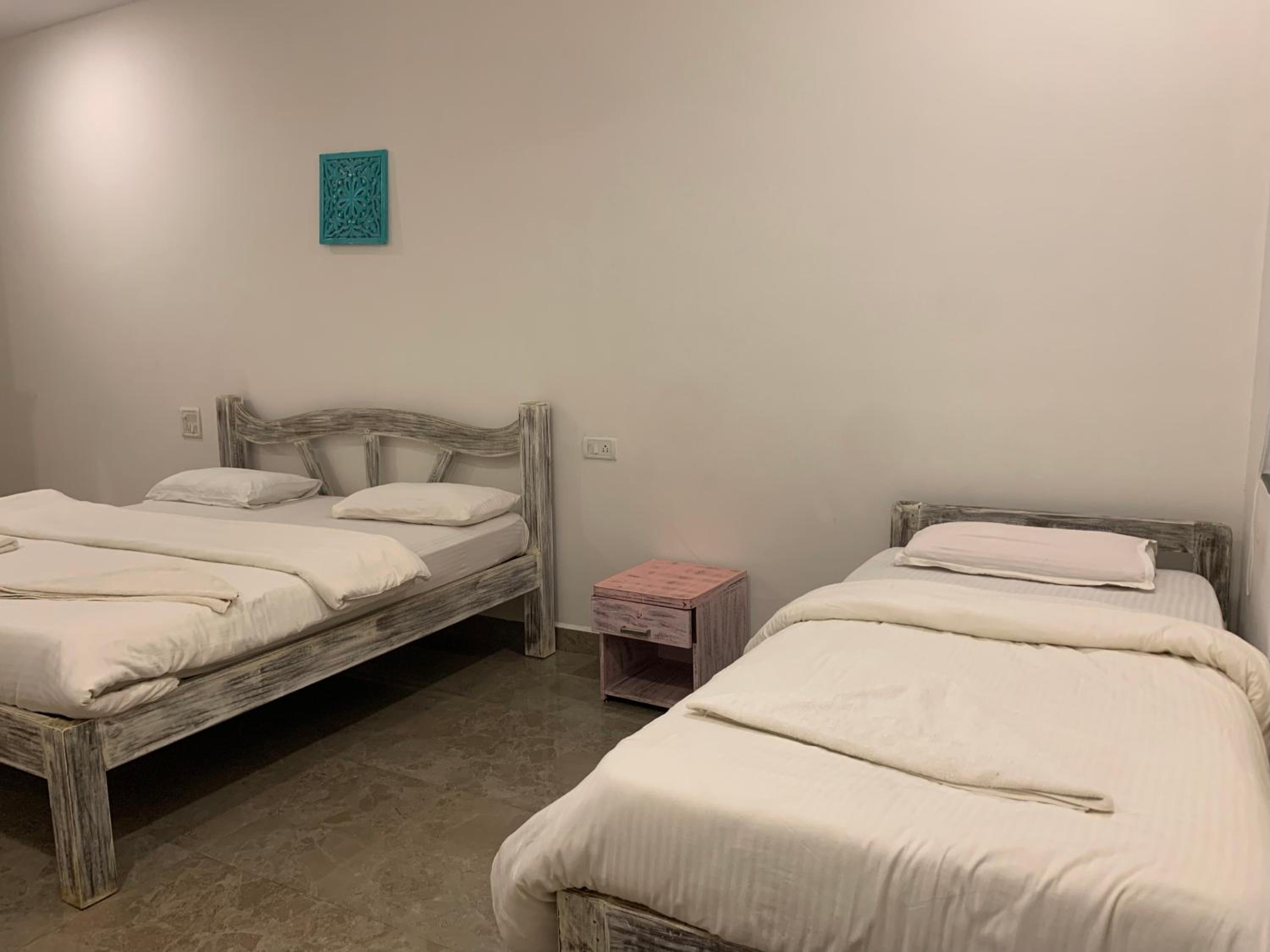 Basic Triple Room photo 2