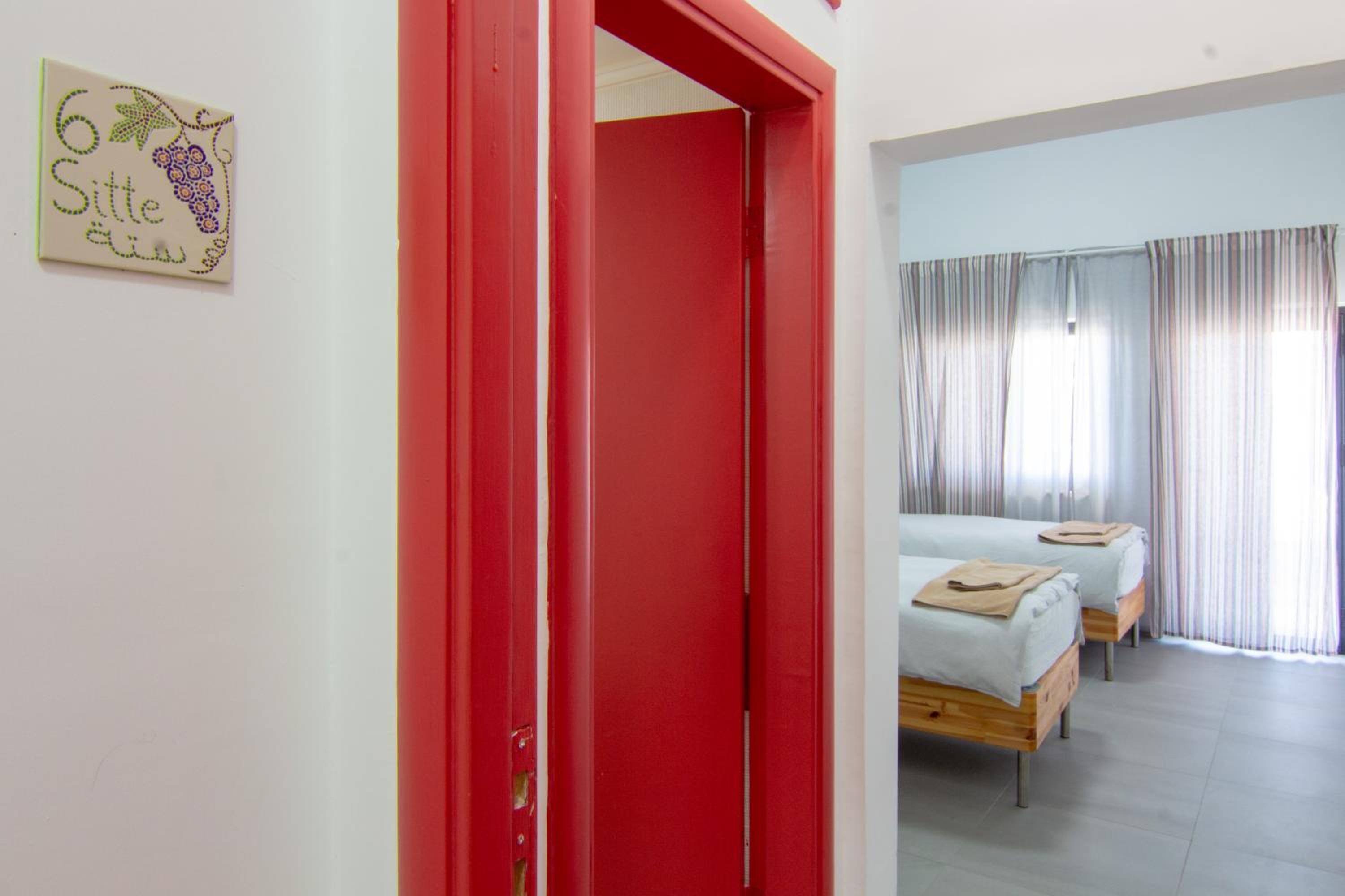 Double Room with Private Bathroom photo 2