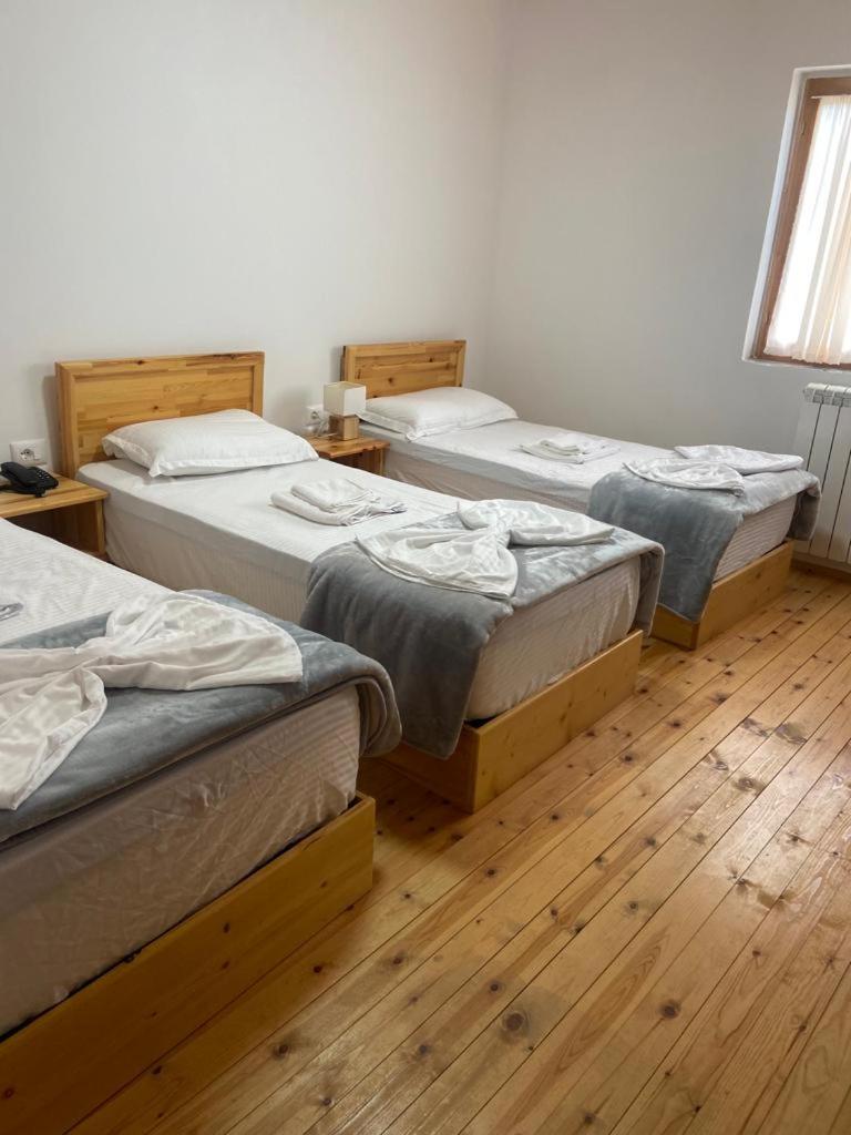 Triple Room photo 2