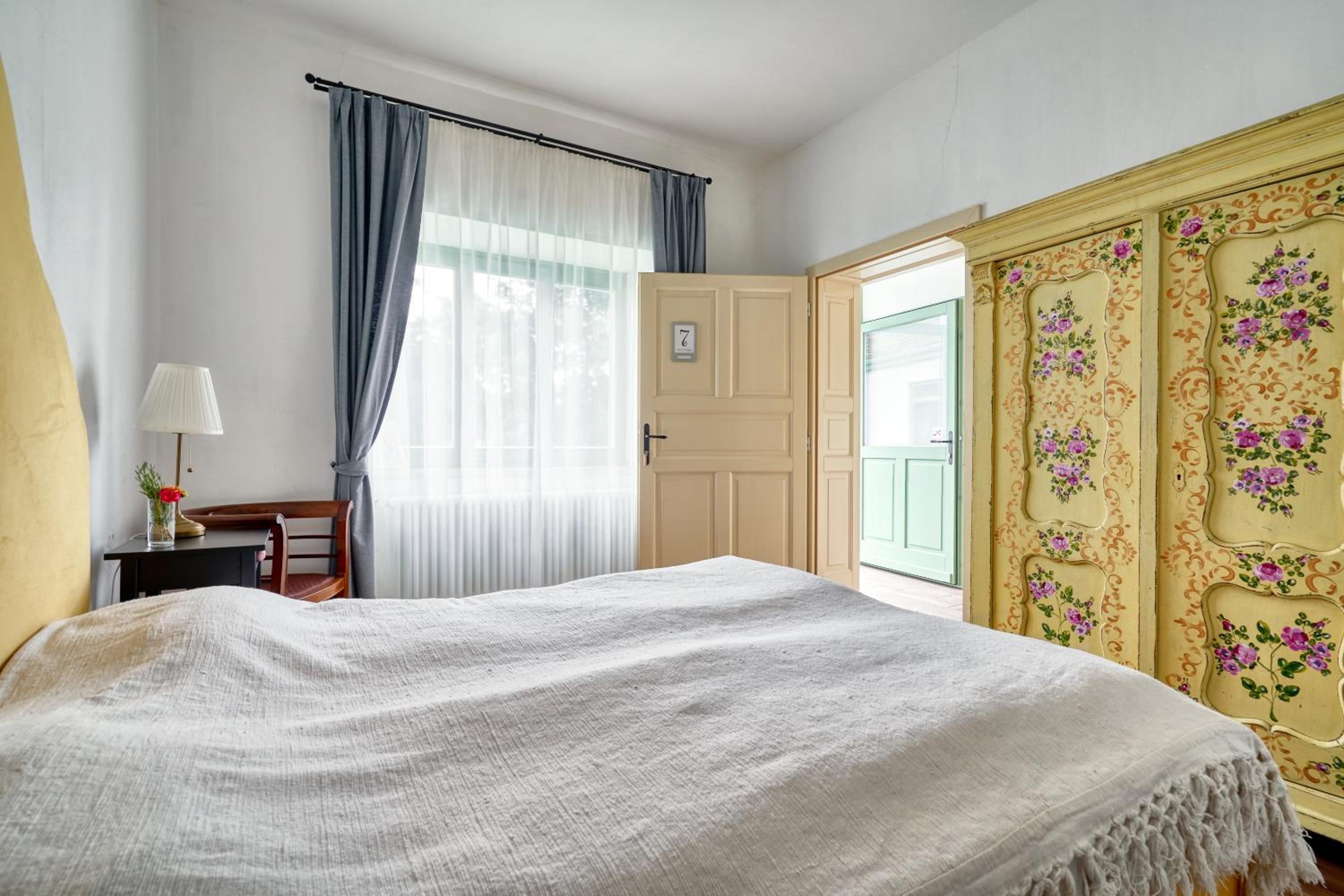 Double Room with Park View photo 2
