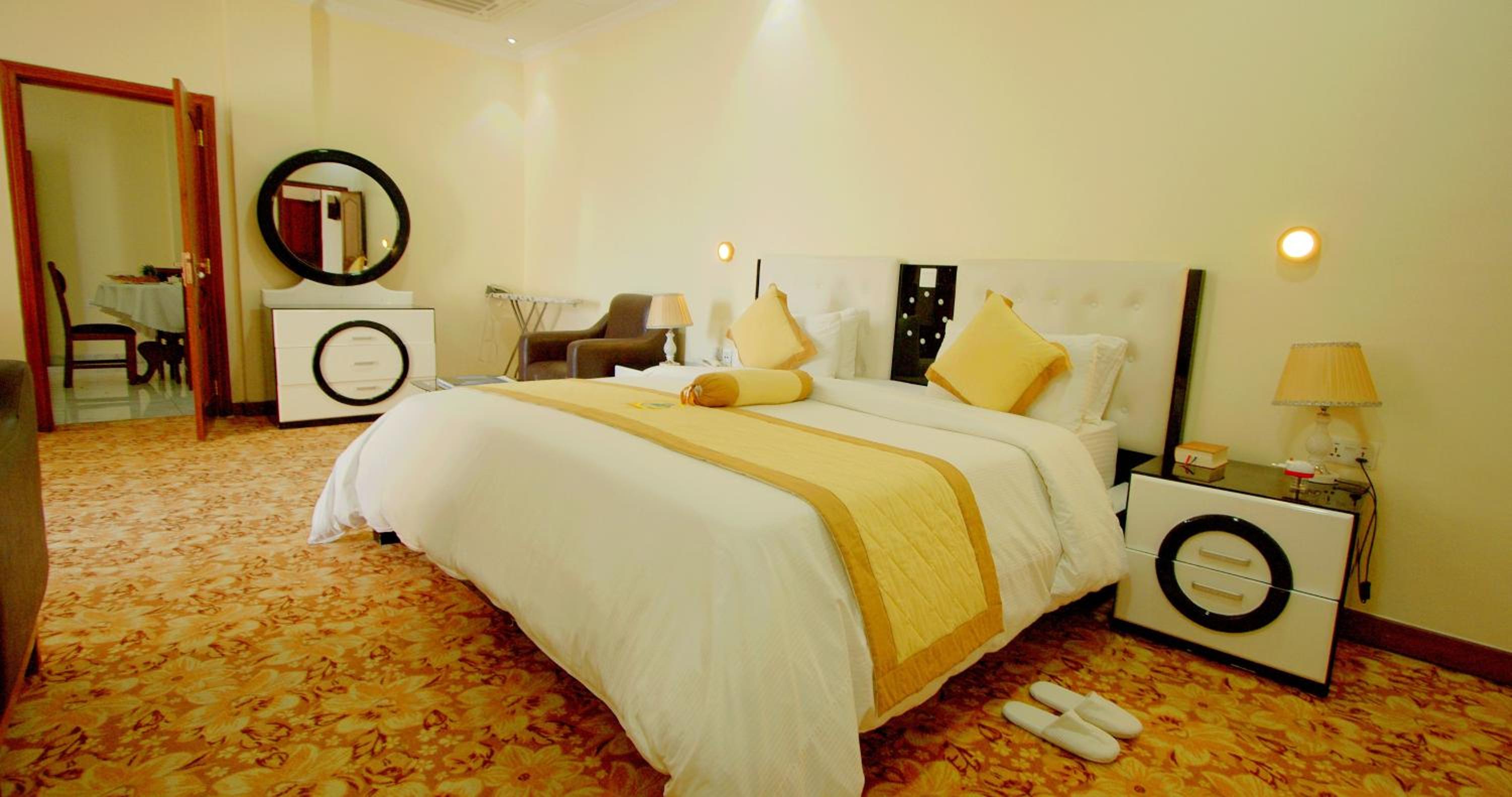 Deluxe Suite