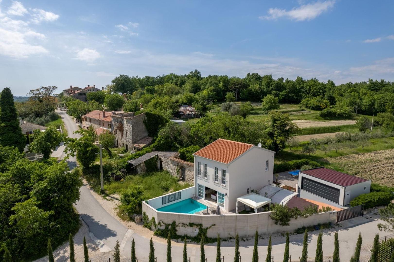 Villa with Private Pool photo 2