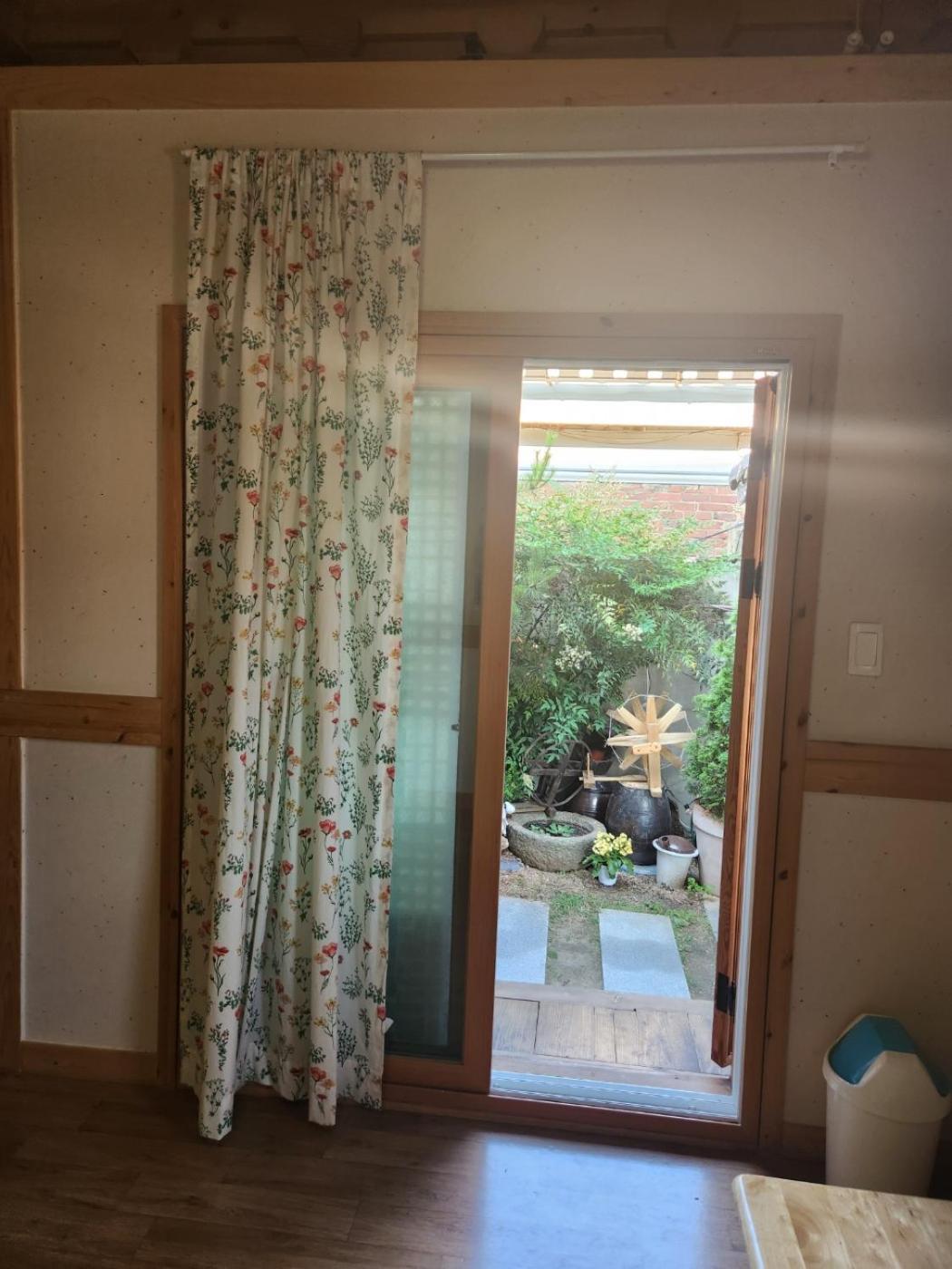 Deluxe Family Room photo 2