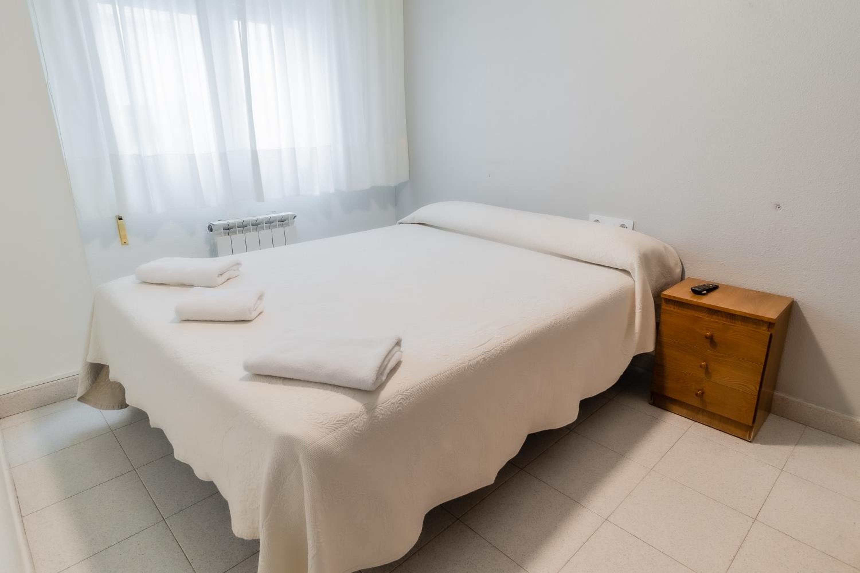 Double or Twin Room - Photo 14