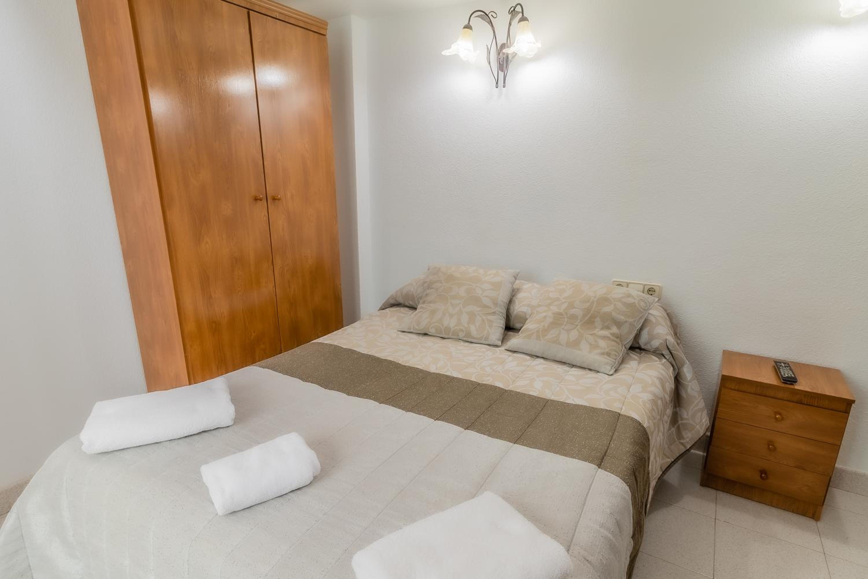 Double or Twin Room - Photo 8