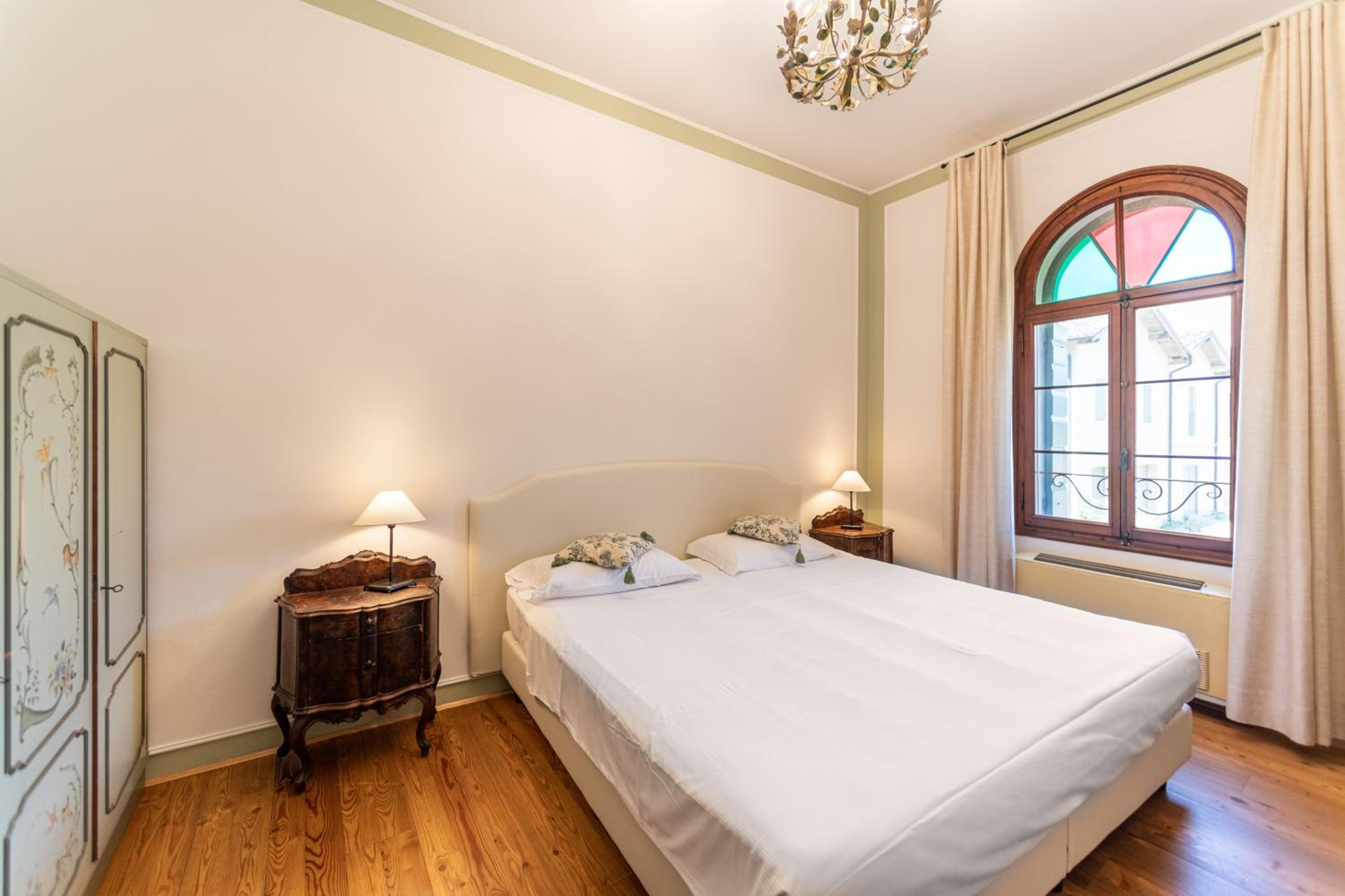Double Room - Photo 7
