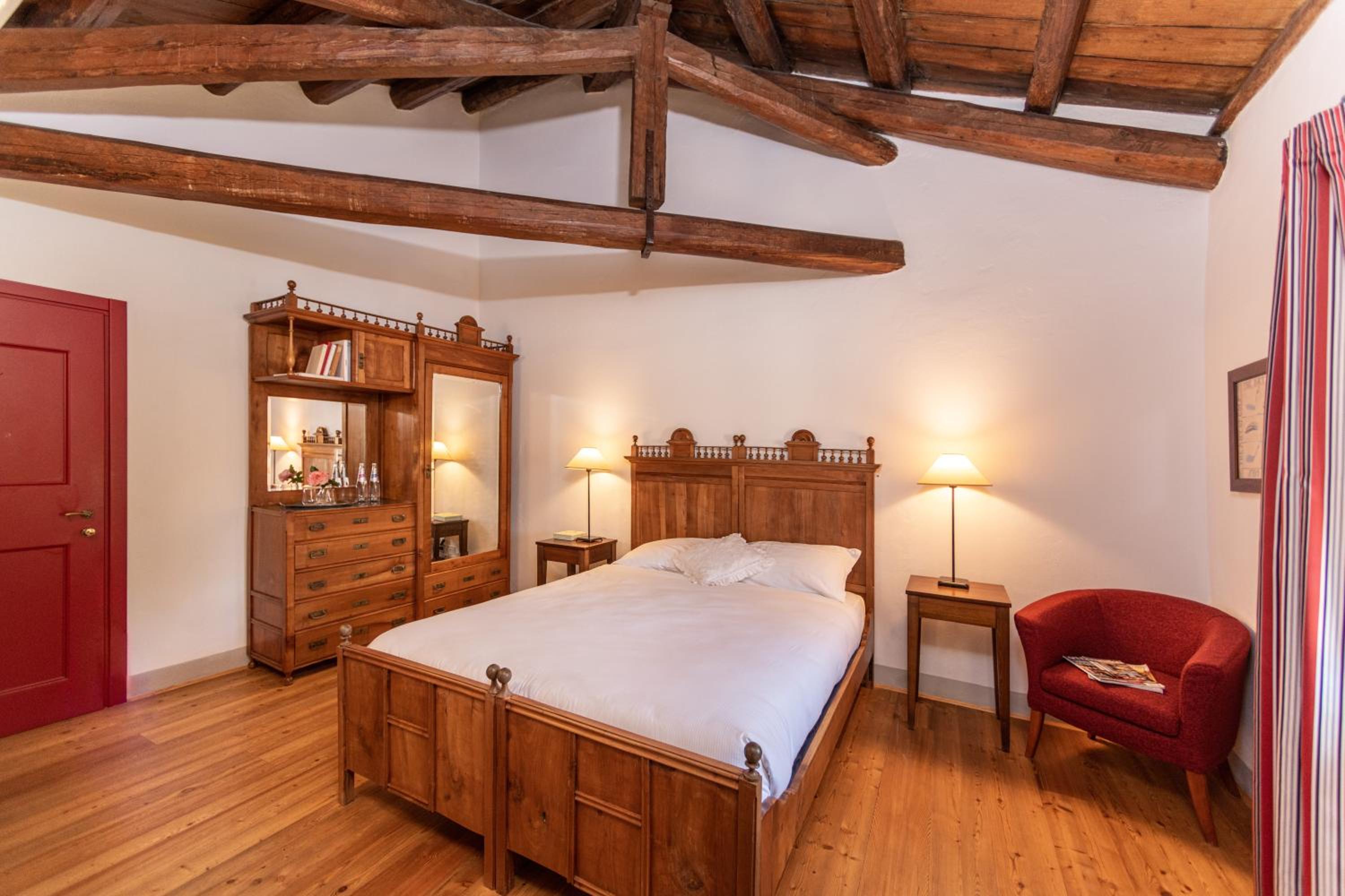 Double Room - Photo 6
