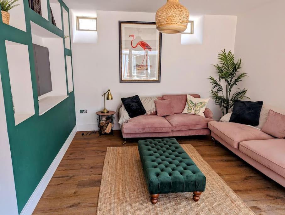 Two-Bedroom House photo 1