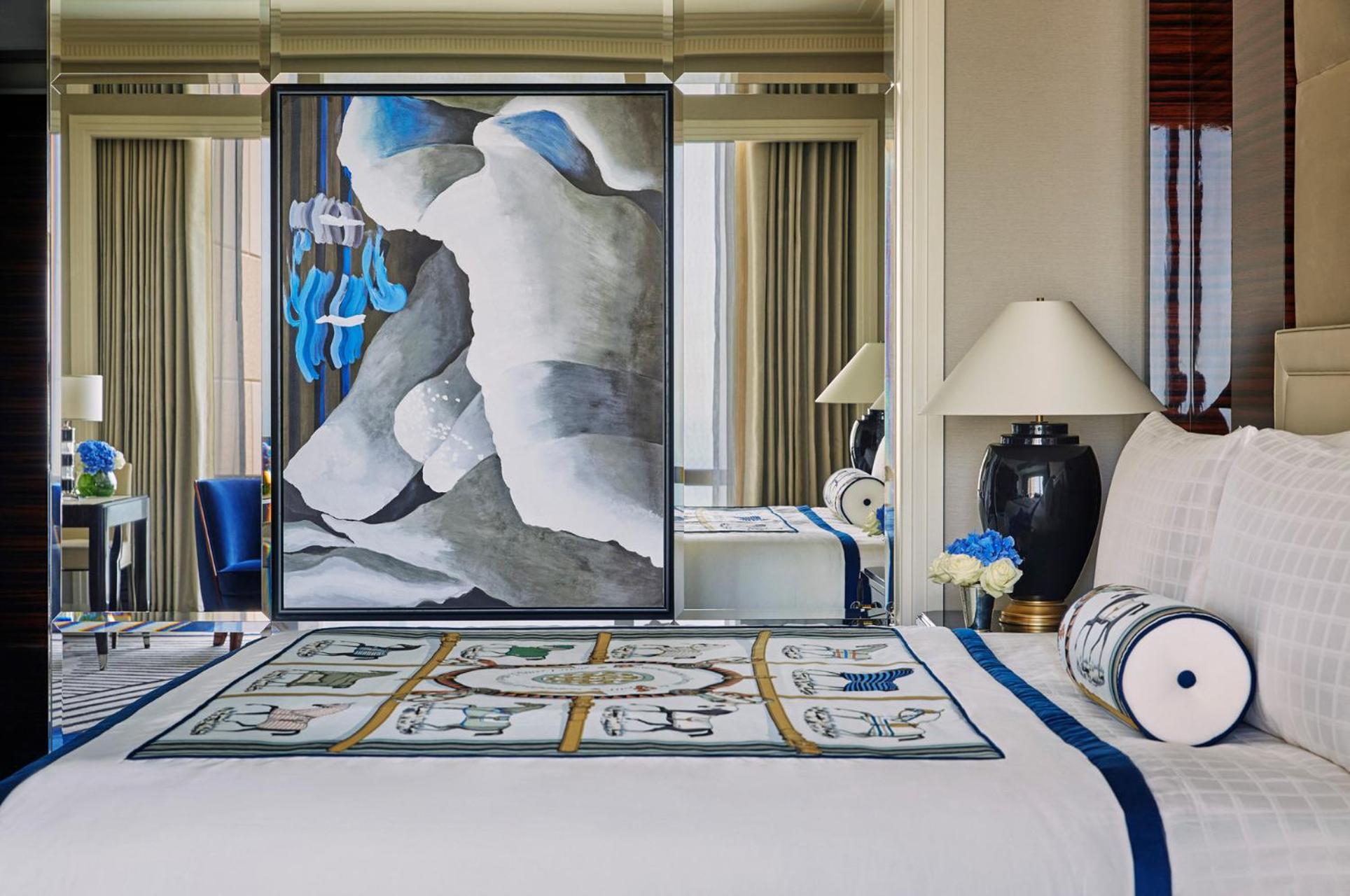Premier Room twin beds