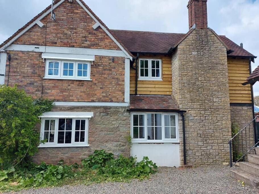 Four-Bedroom House photo 3