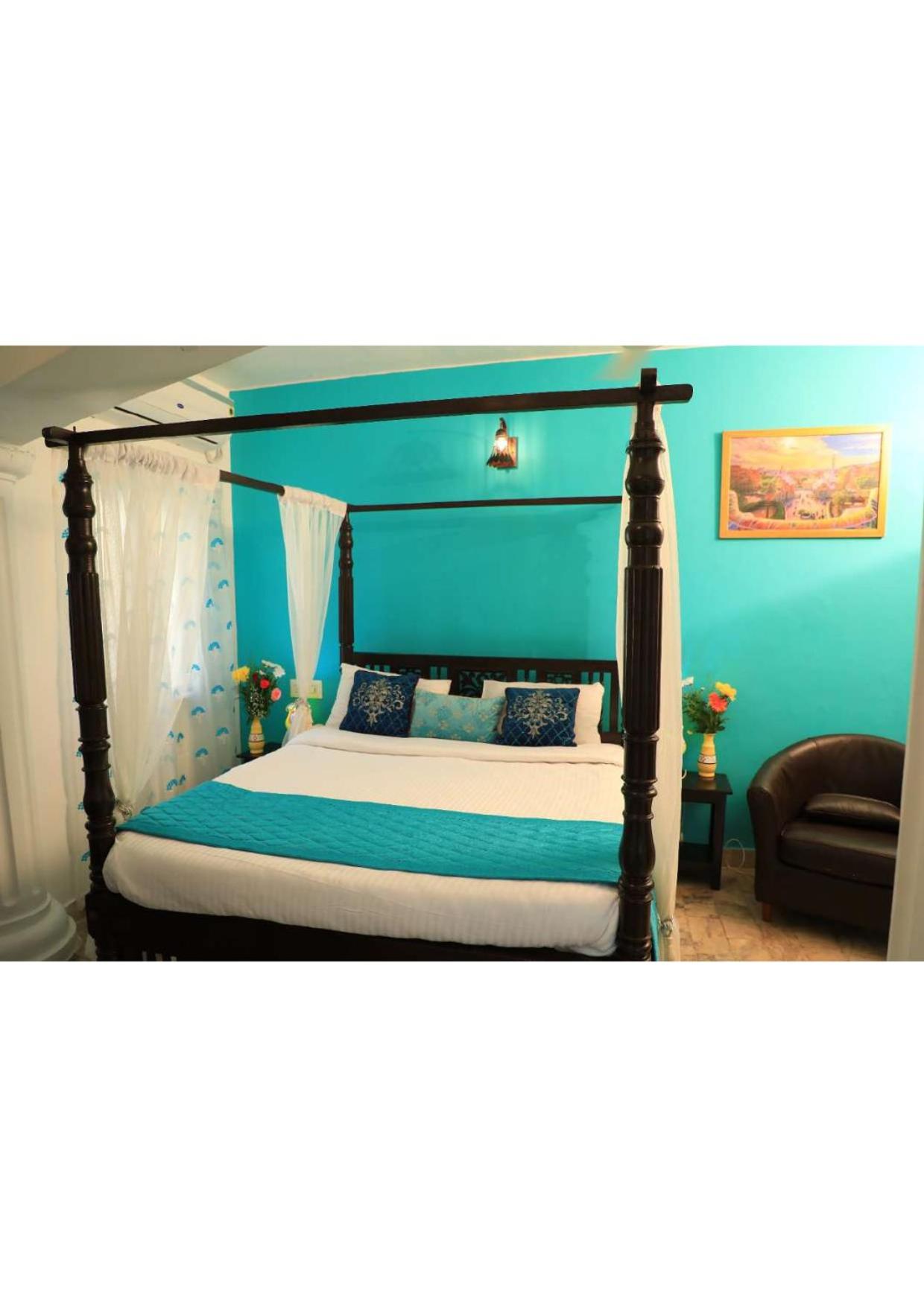 Deluxe Room - Photo 3