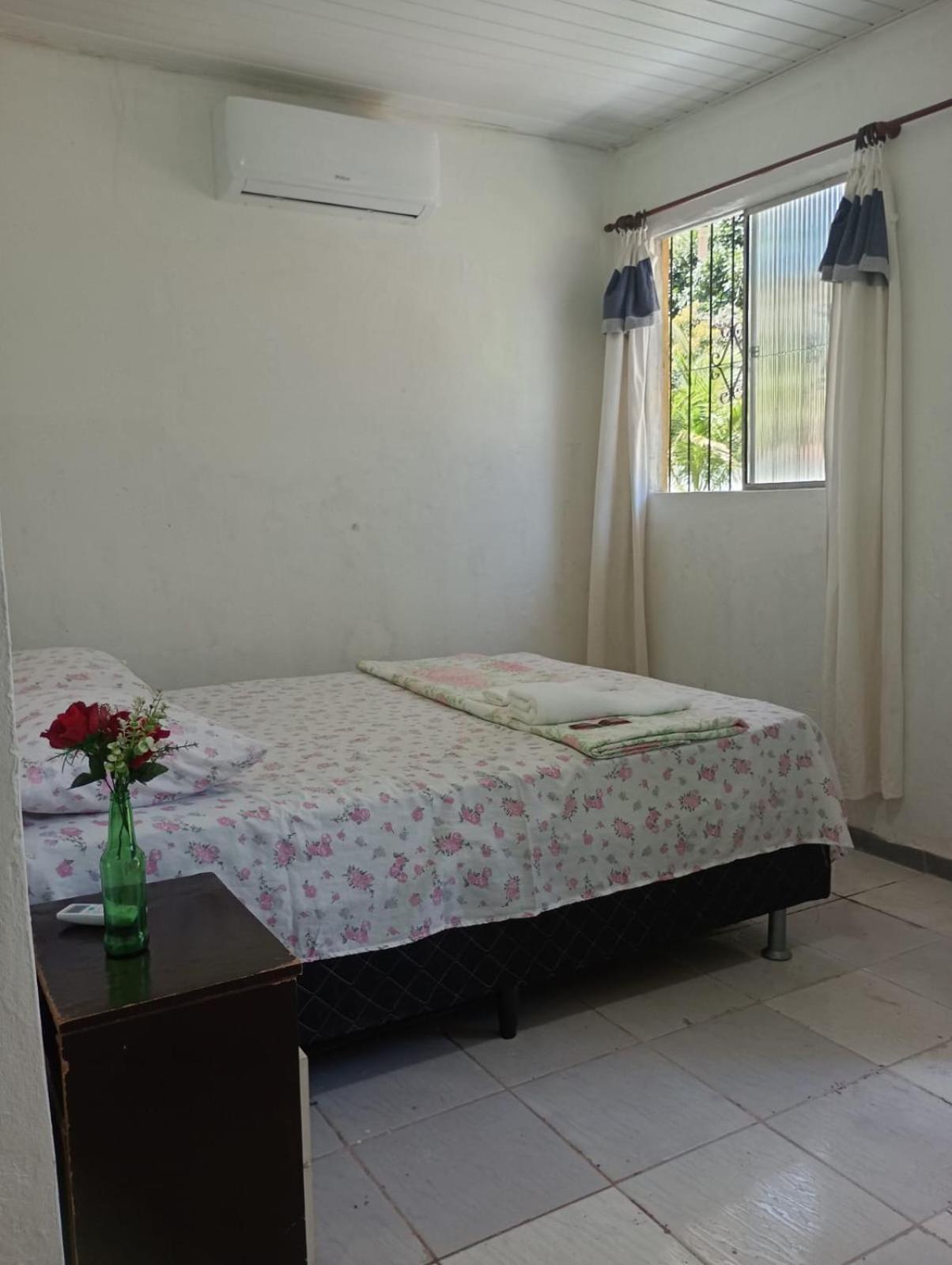 Basic Triple Room With Shared Bathroom photo 2
