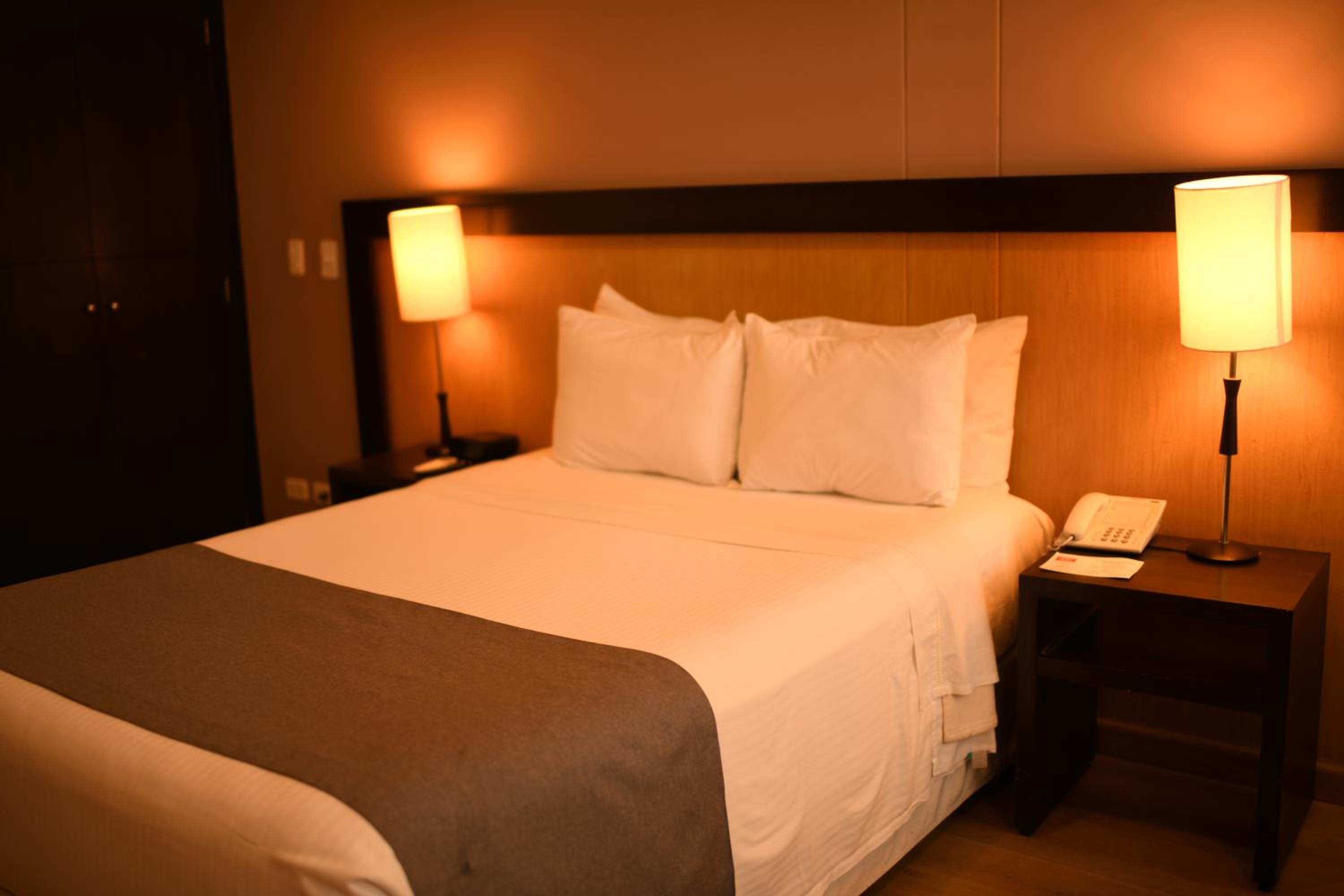 Double Room - Photo 8