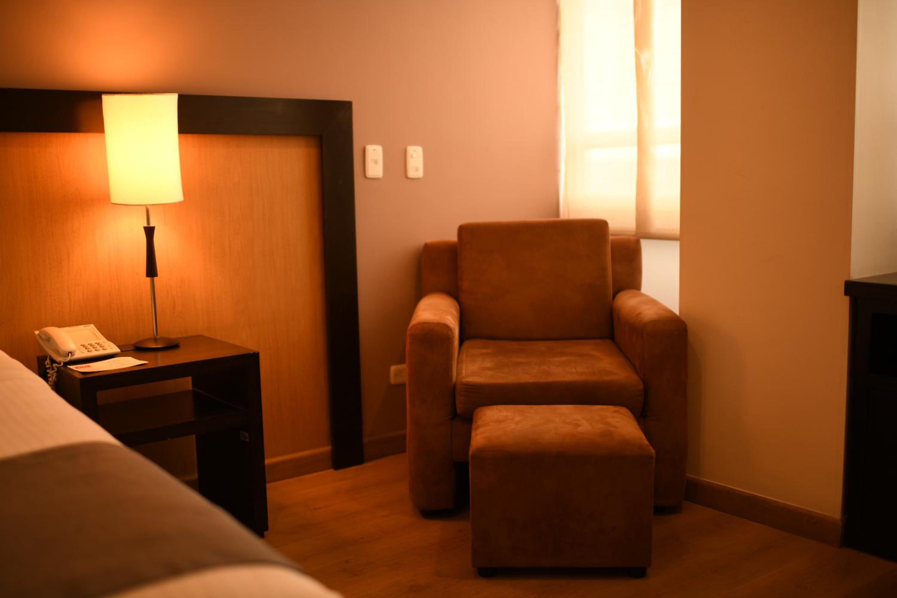 Double Room - Photo 10