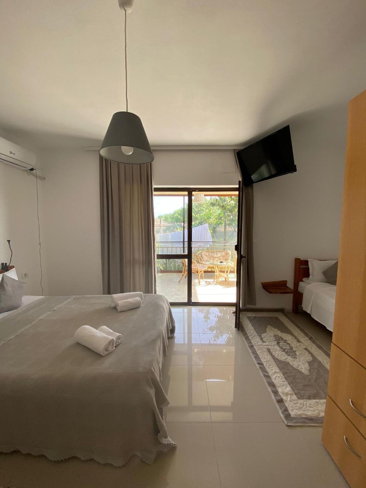 Triple Room - Photo 3