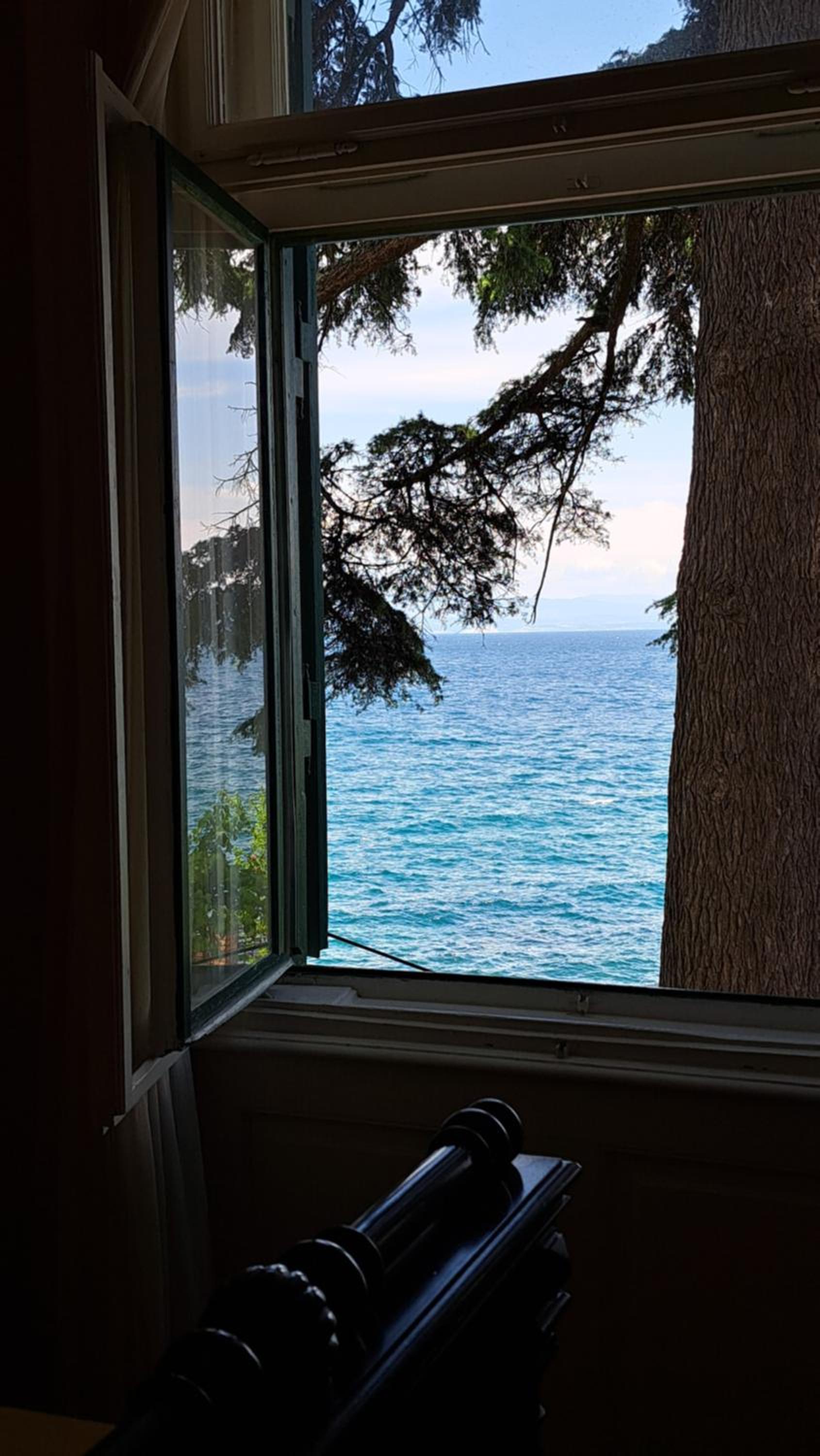 Apartment with Sea View photo 3