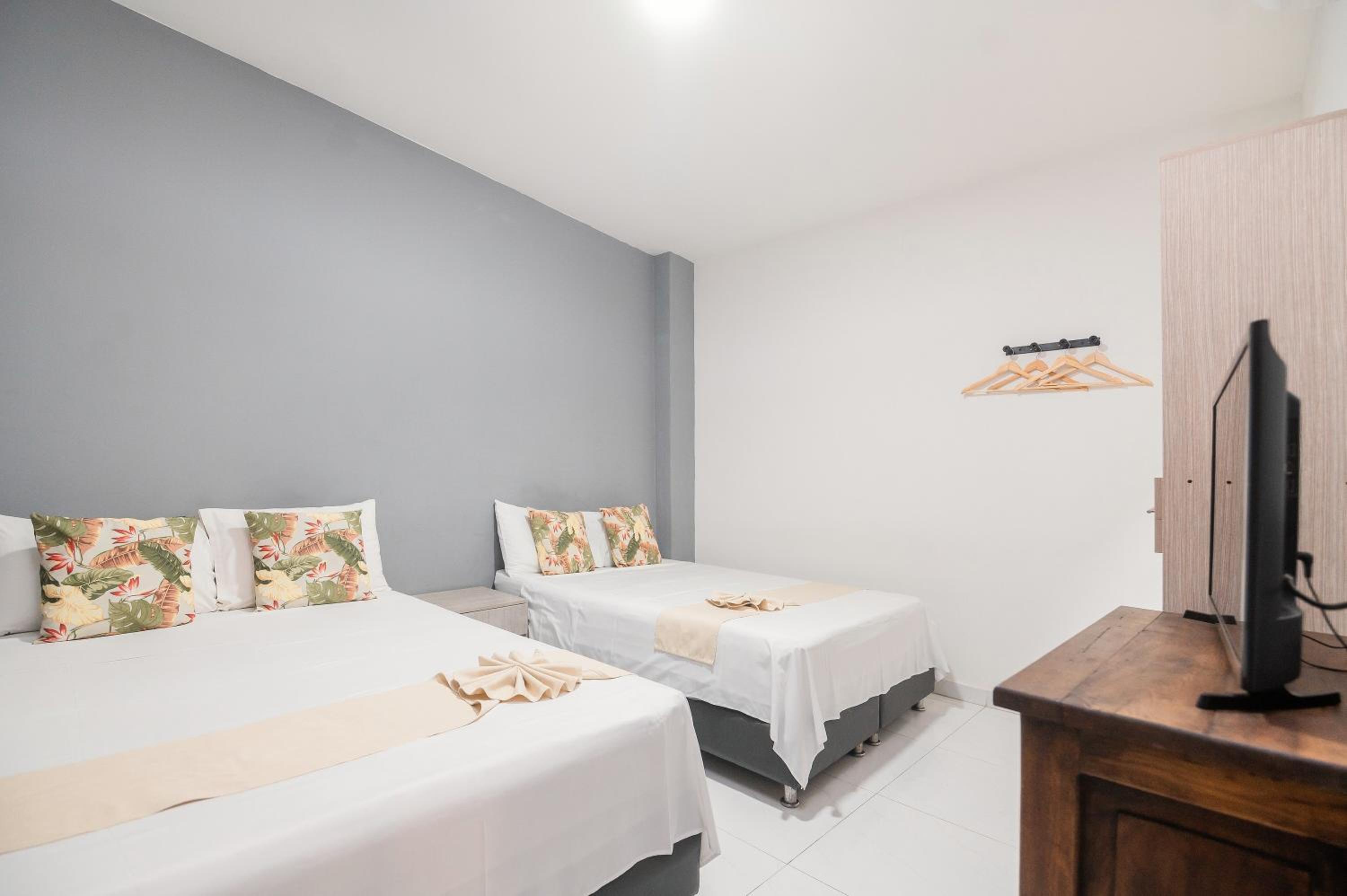 Deluxe Quadruple Room photo 2