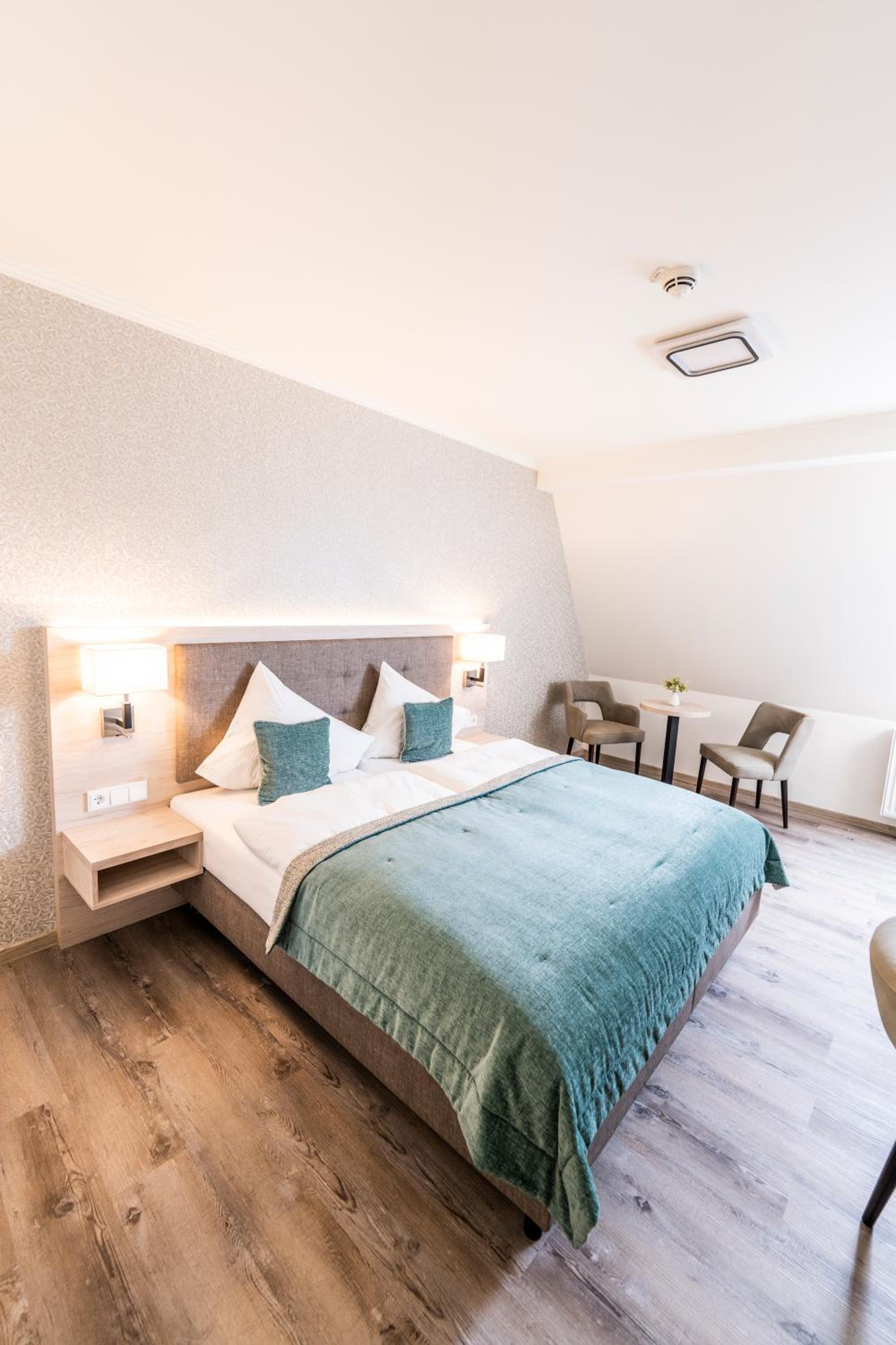 Double Room with Private Bathroom photo 1