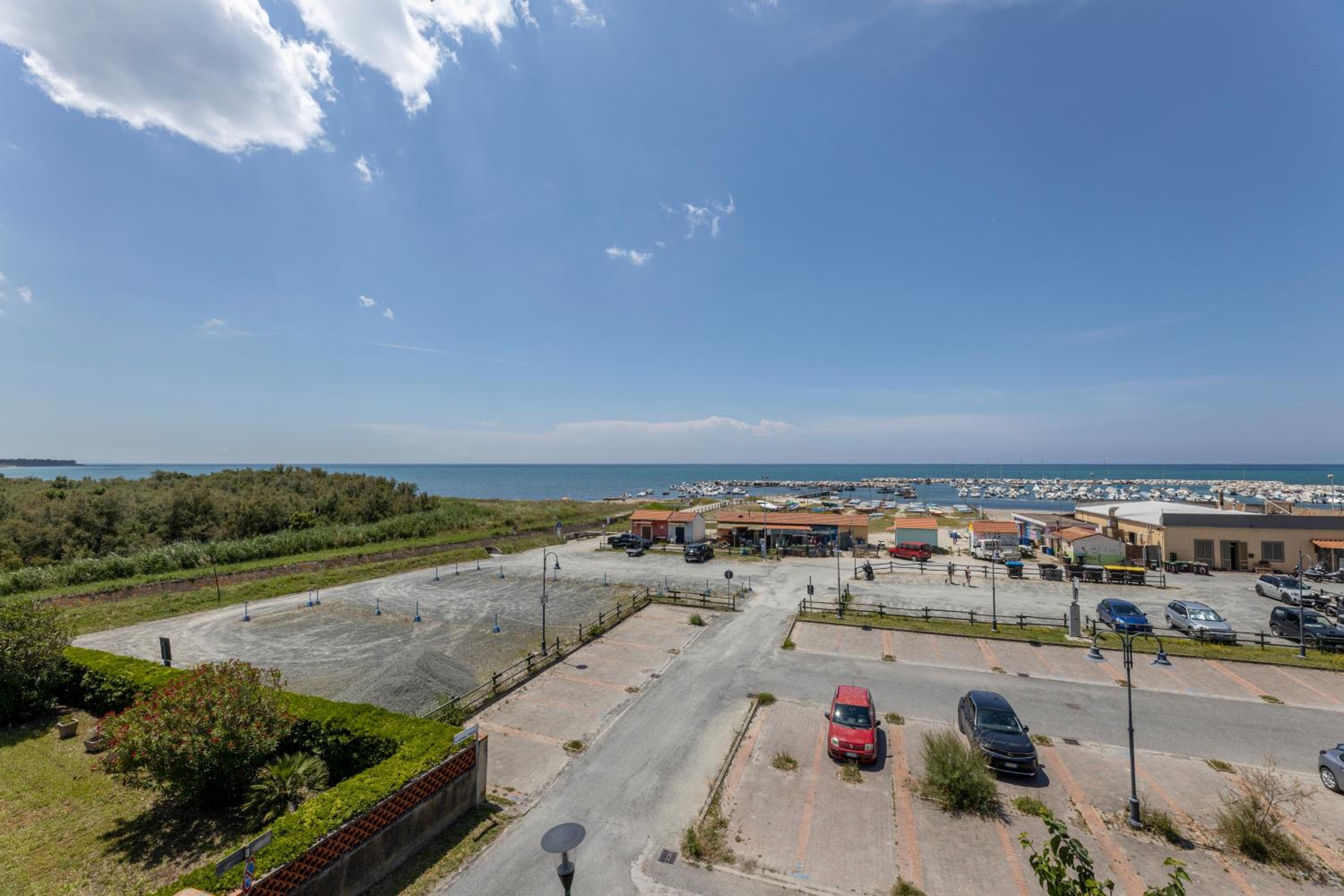 Double Room with Sea View - Photo 9