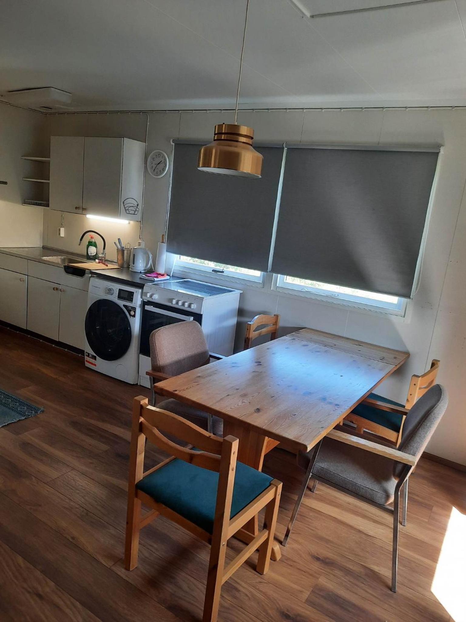 Three-Bedroom Apartment photo 2