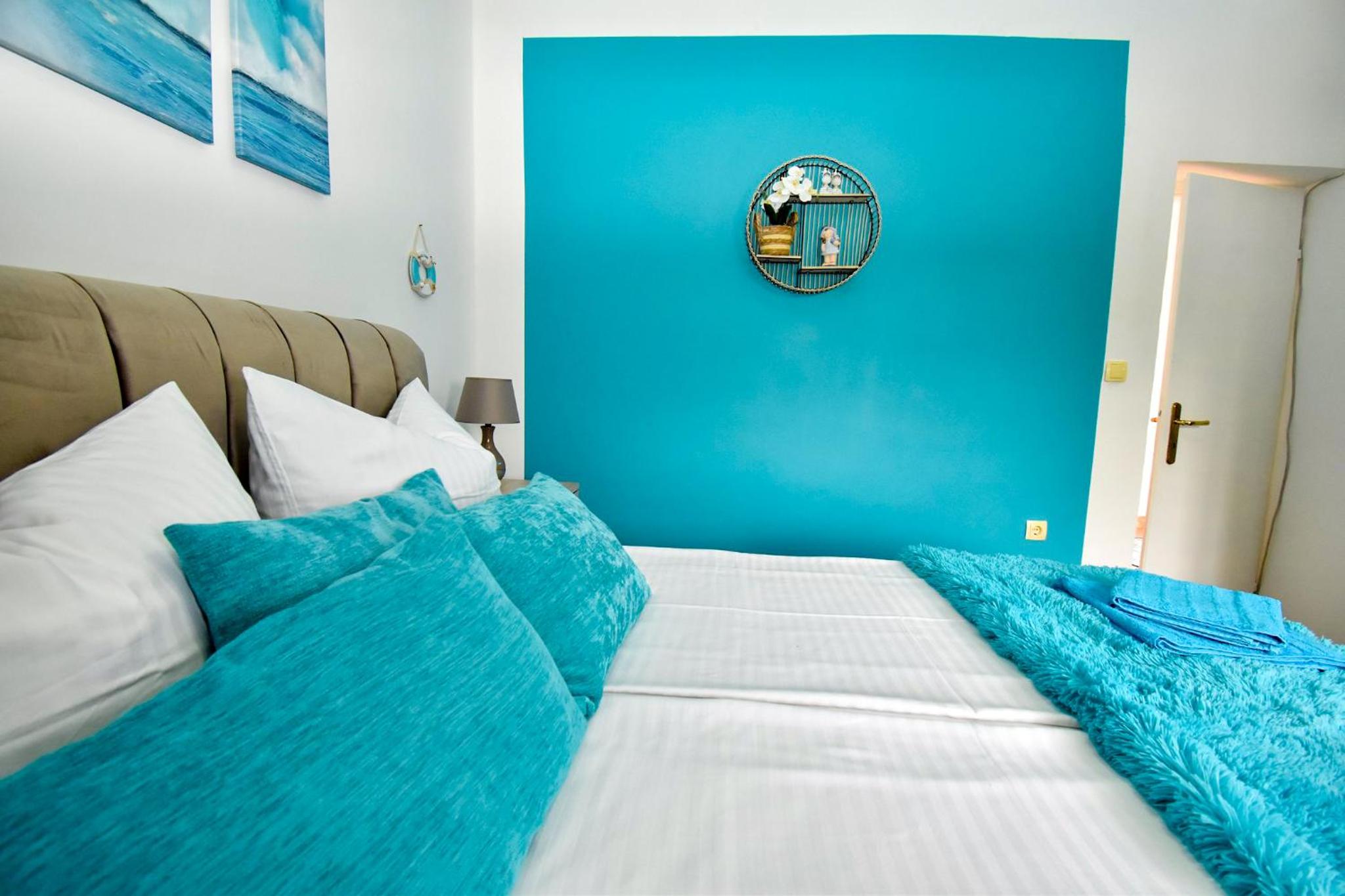 Two-Bedroom Deluxe Apartment With Harbour View