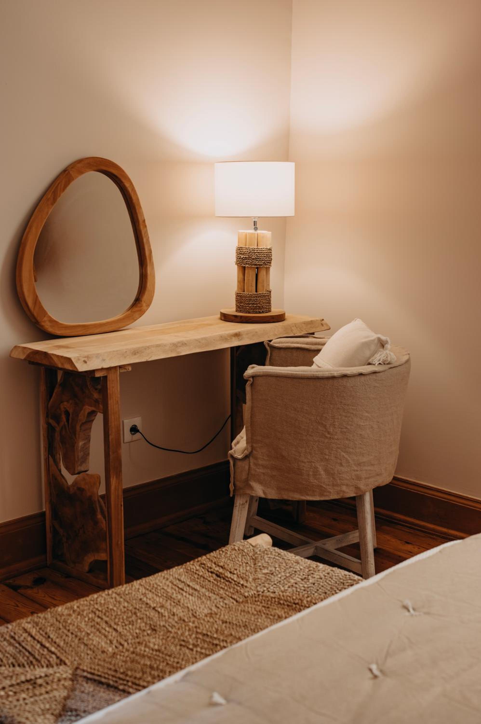 Premium Suite - Photo 4