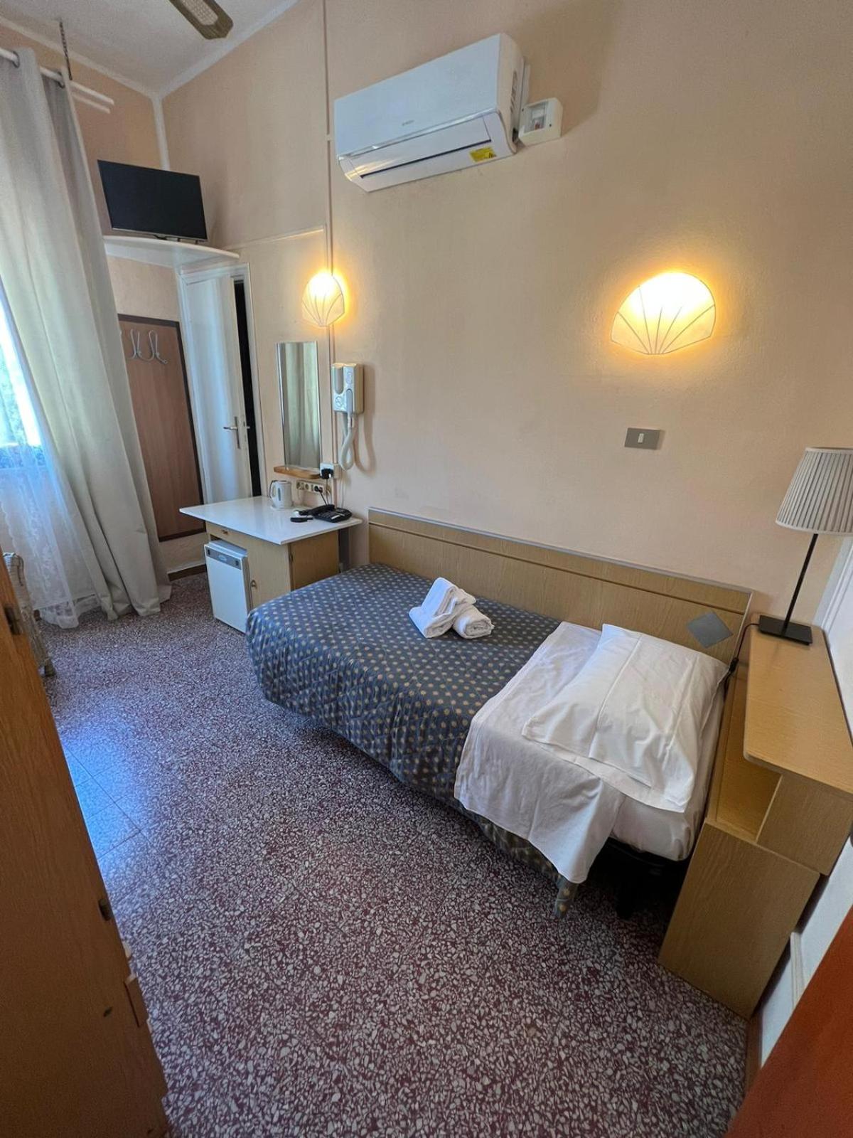 Economy Single Room photo 1