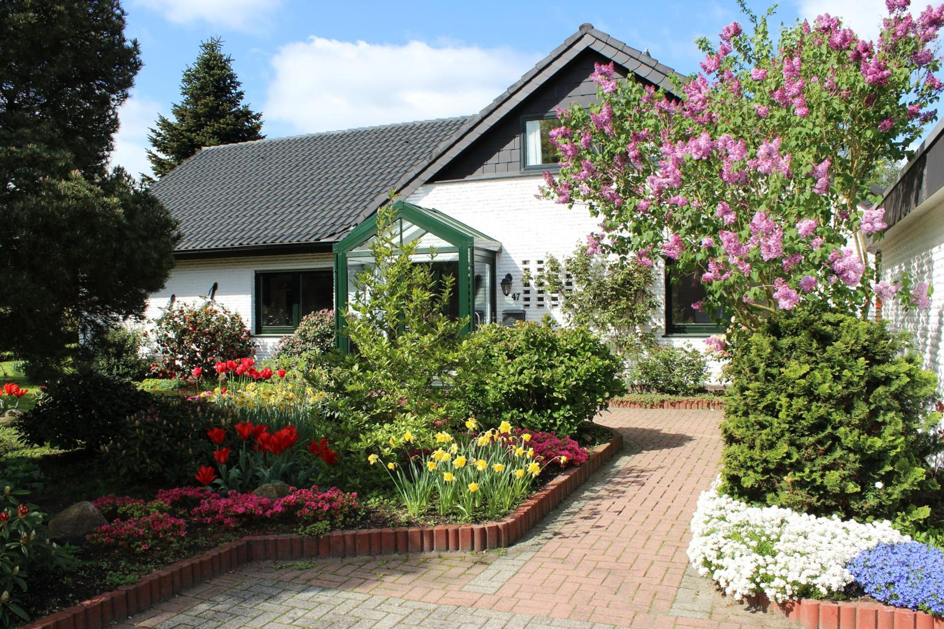 Apartment with Garden View photo 2