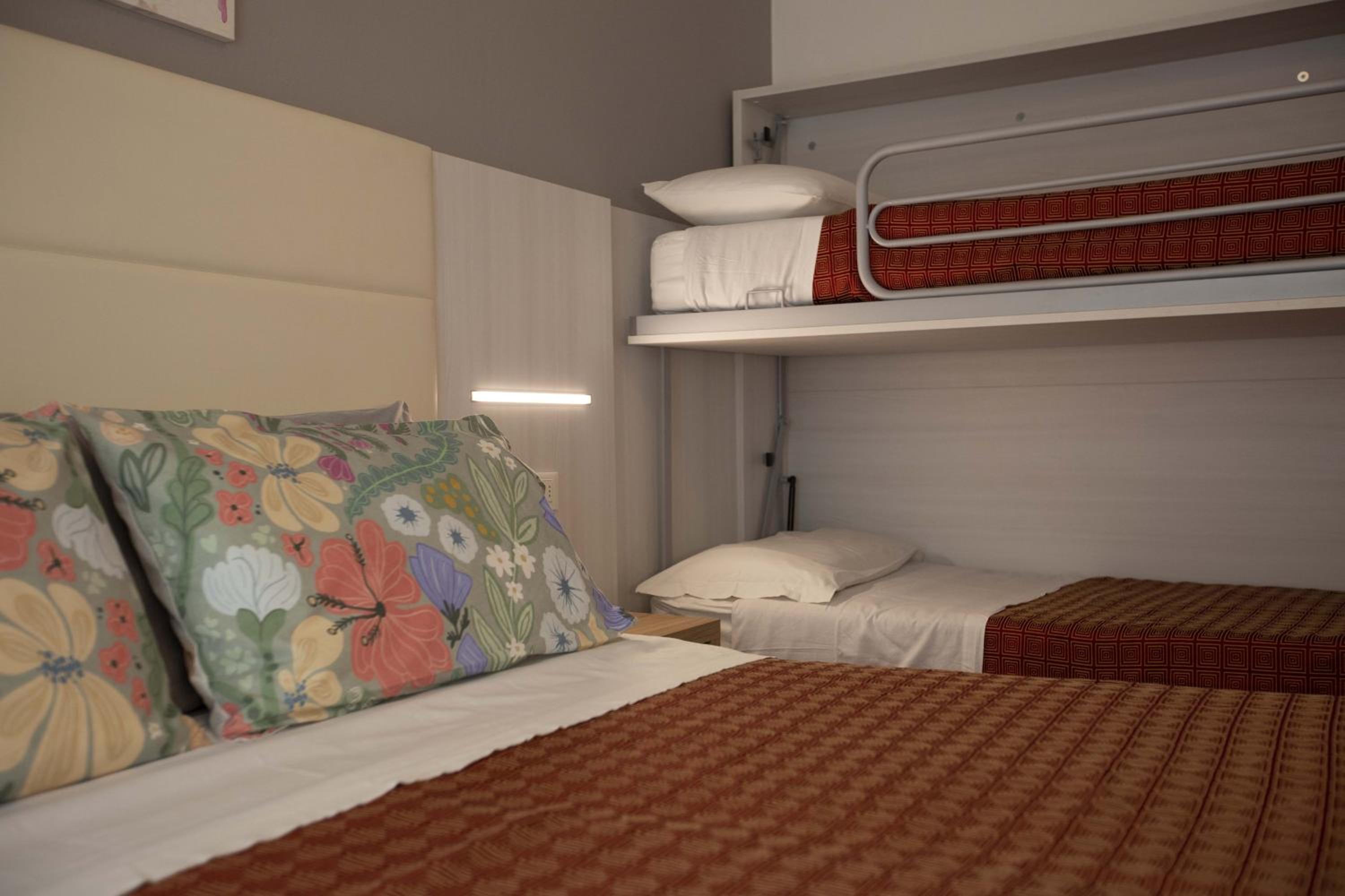 Comfort Quadruple Room photo 1